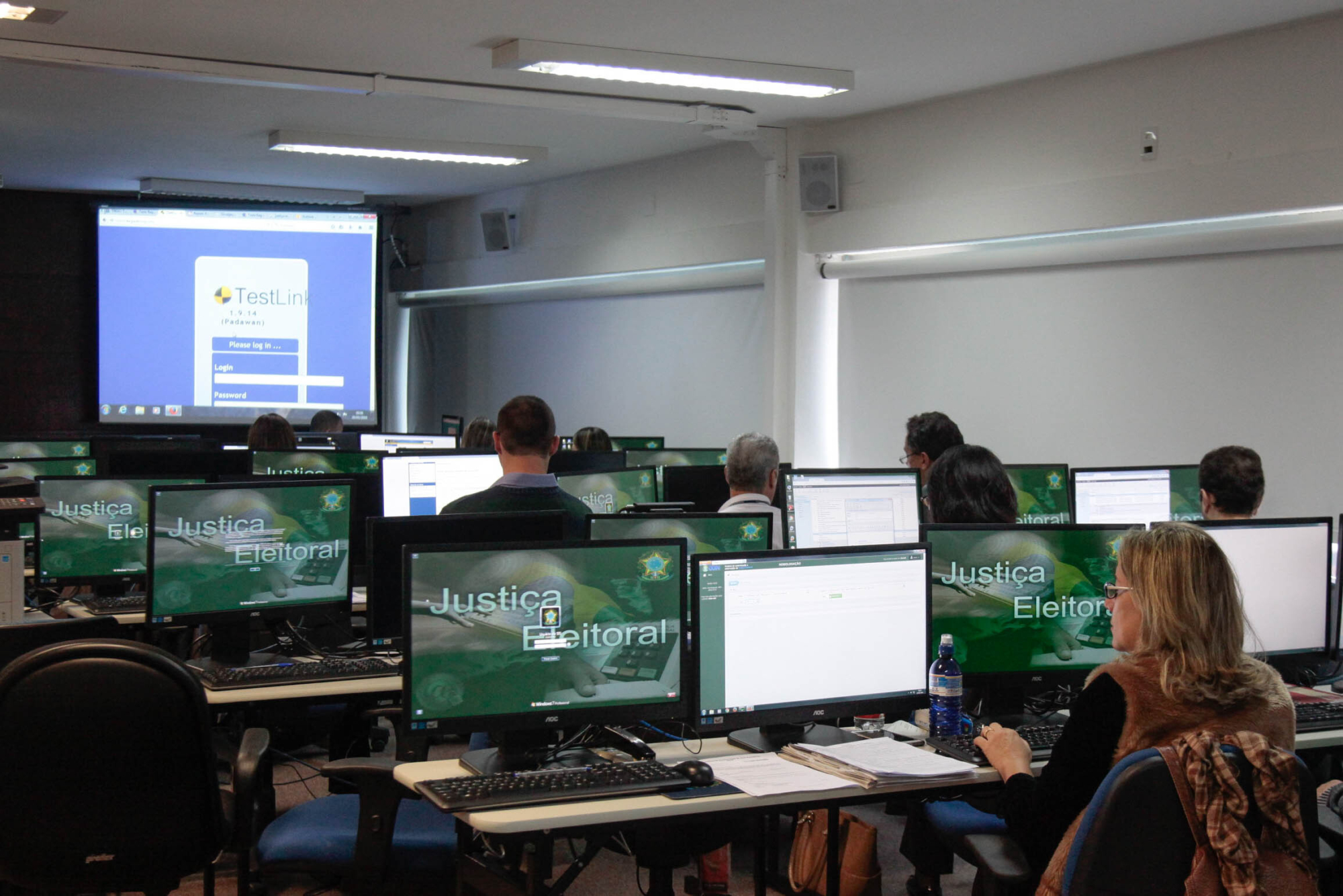 TSE realiza testes de sistemas para as Eleições 2016 em Santa Catarina