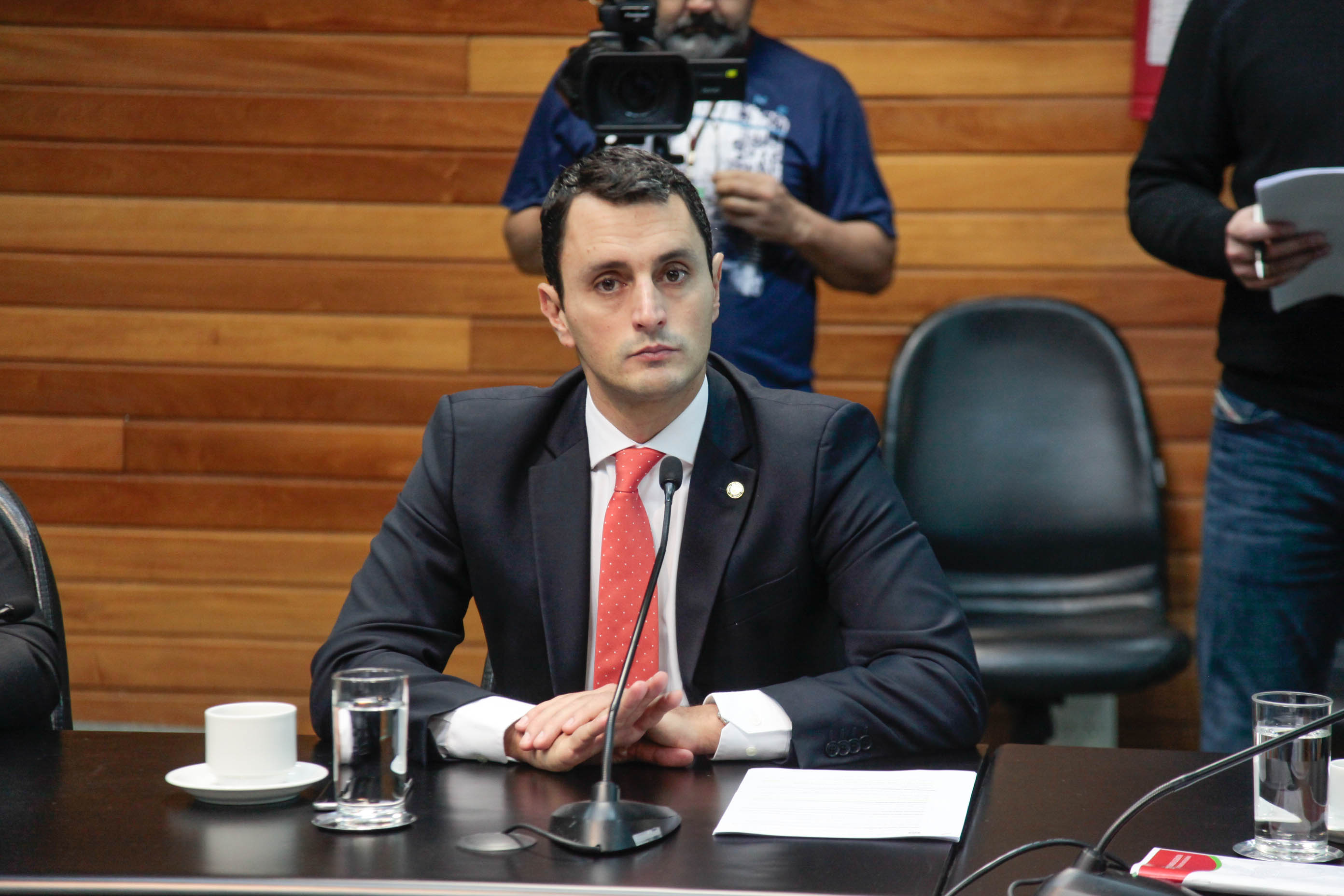 Deputado João Amin (PP) em Comissão de Constituição e Justiça