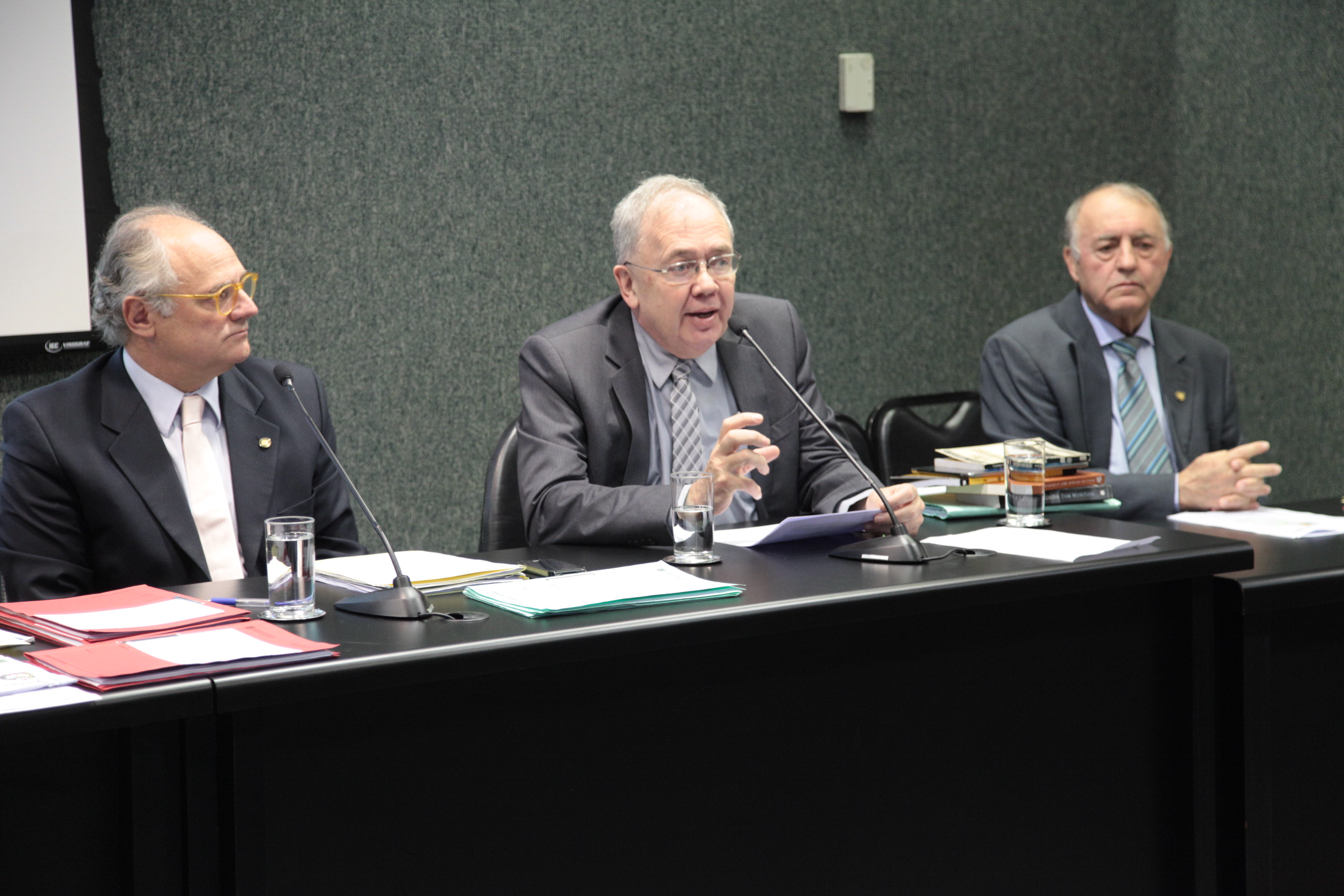 Reunião da Comissão de Saúde.