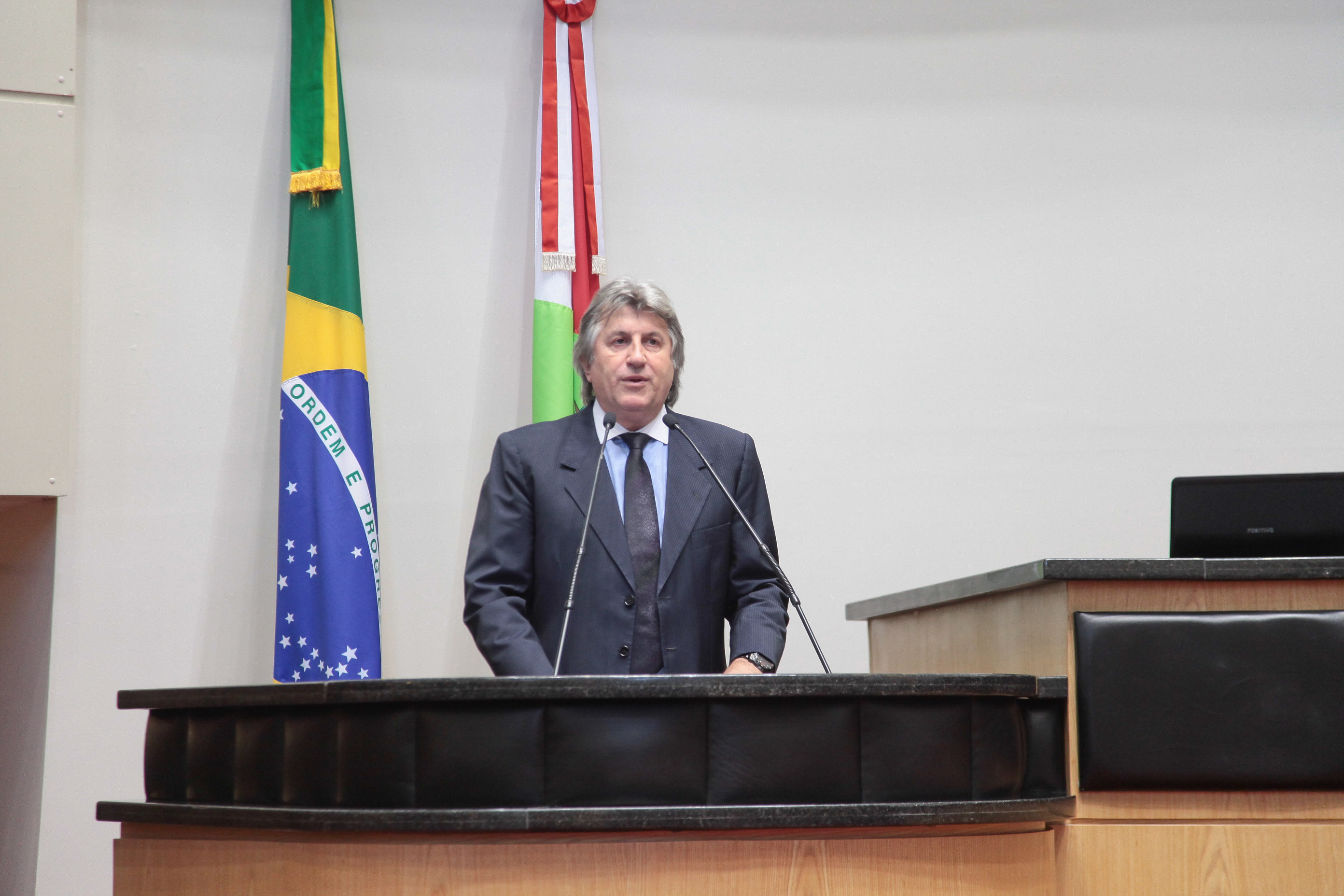 Deputado Leonel Pavan (PSDB) em Sessão Ordinária