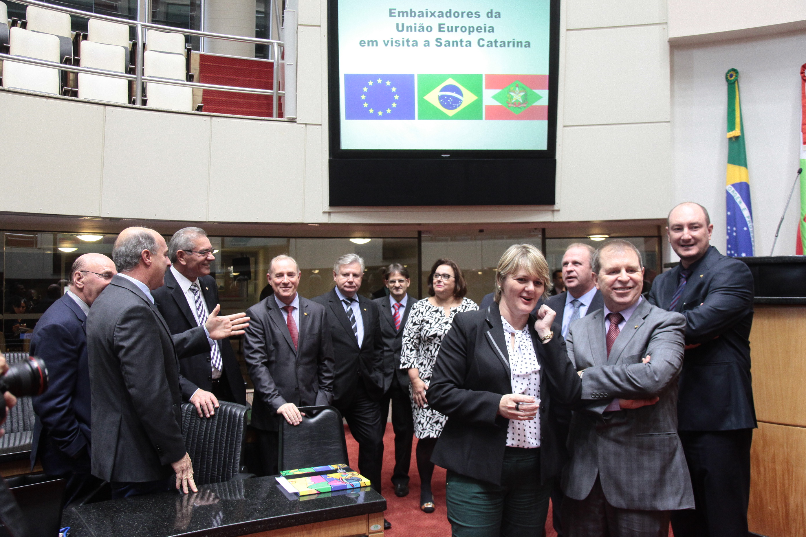 Comitiva da União Europeia visita Parlamento catarinense. Foto: Eduardo Guedes de Oliveira