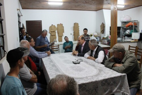 Agricultores solicitam audiência sobre BR-470 no DNIT