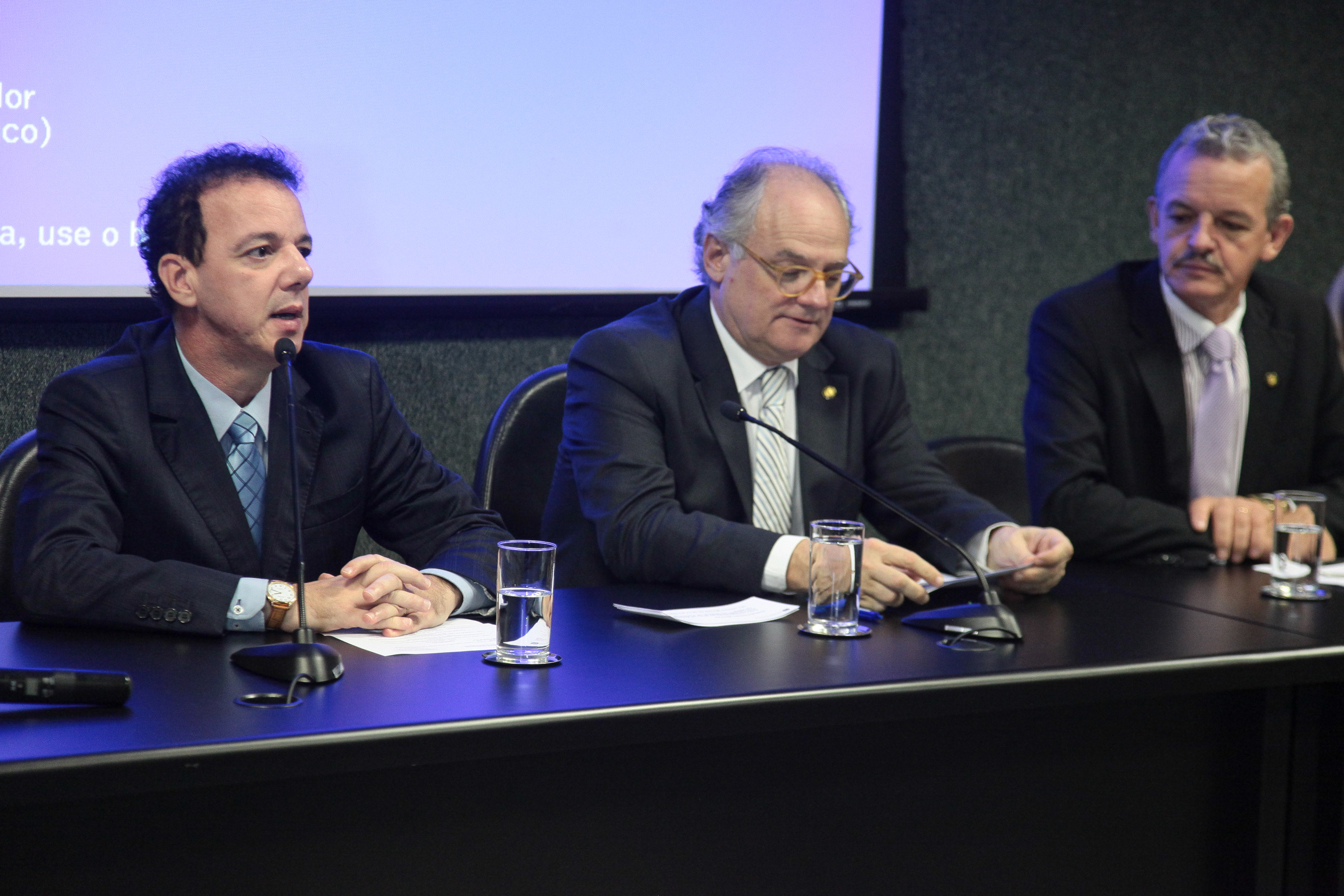 Colóquio estadual sobre o combate da violência sexual de crianças e adolescentes.