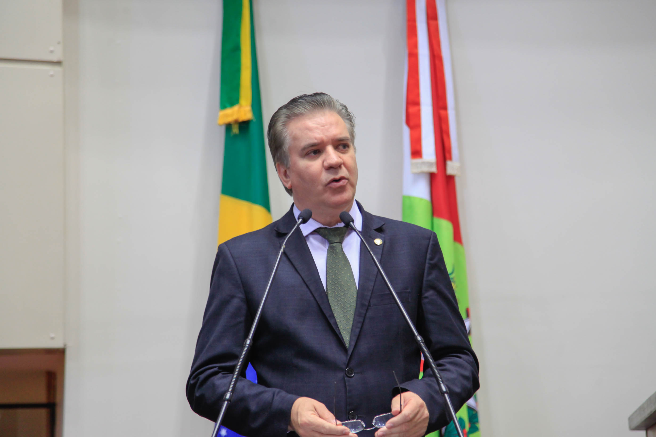 Deputado César Valduga (PCdoB) em Sessão Ordinária