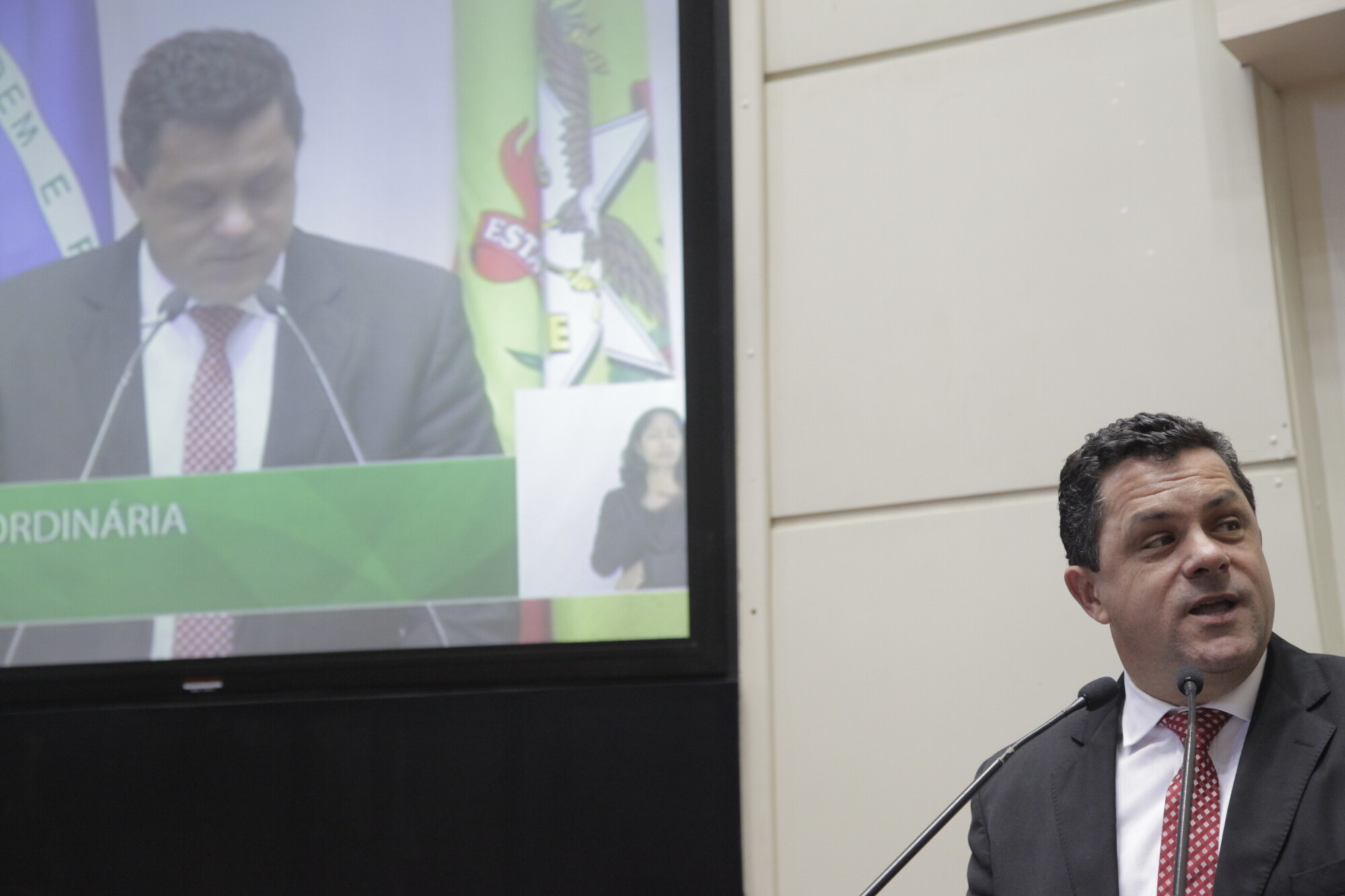 Ivan Naatz, de Blumenau, assume cadeira na Alesc por 60 dias