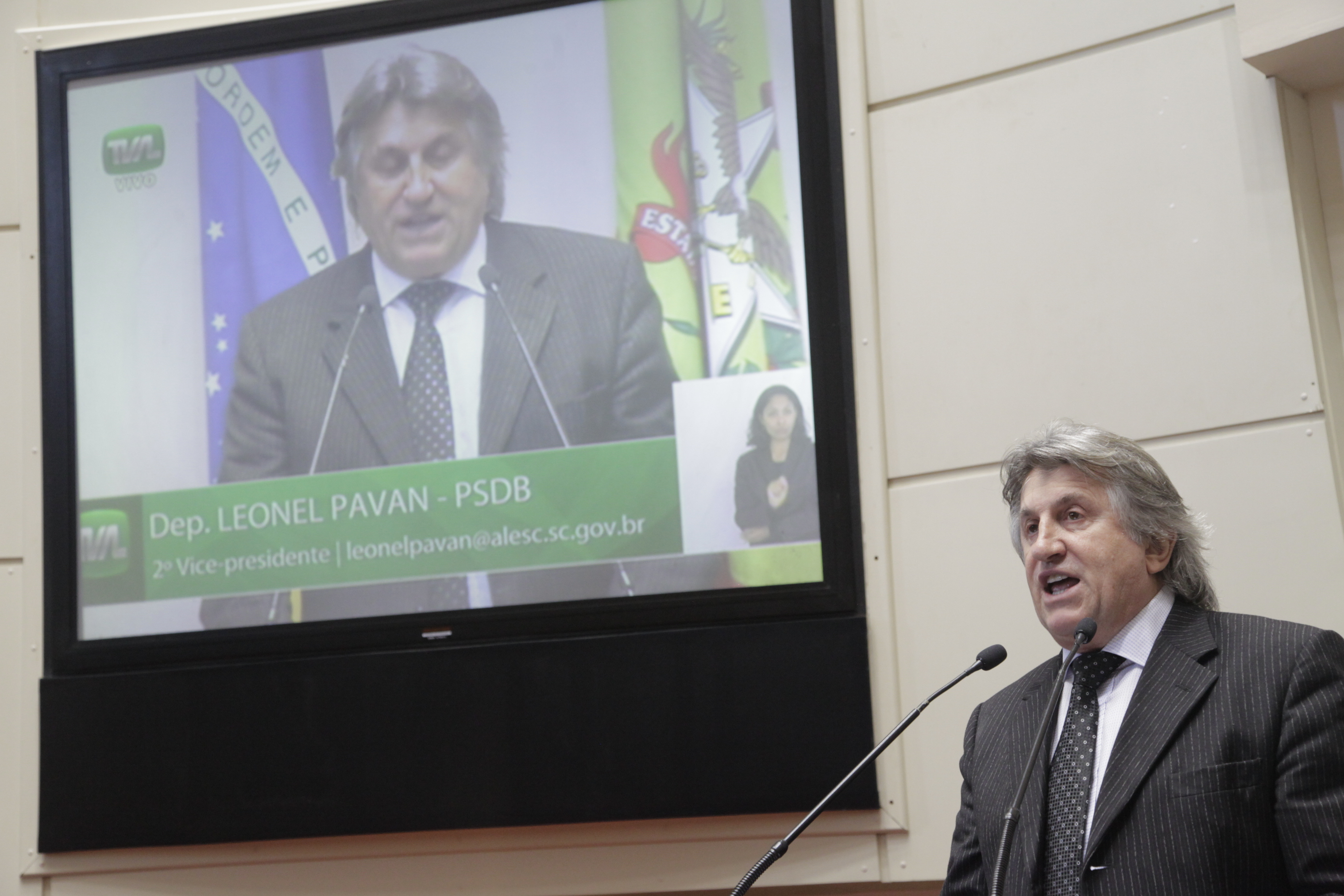 Sessão Ordinária da Assembleia Legislativa do Estado de Santa Catarina. Deputado Leonel Pavan (PSDB)