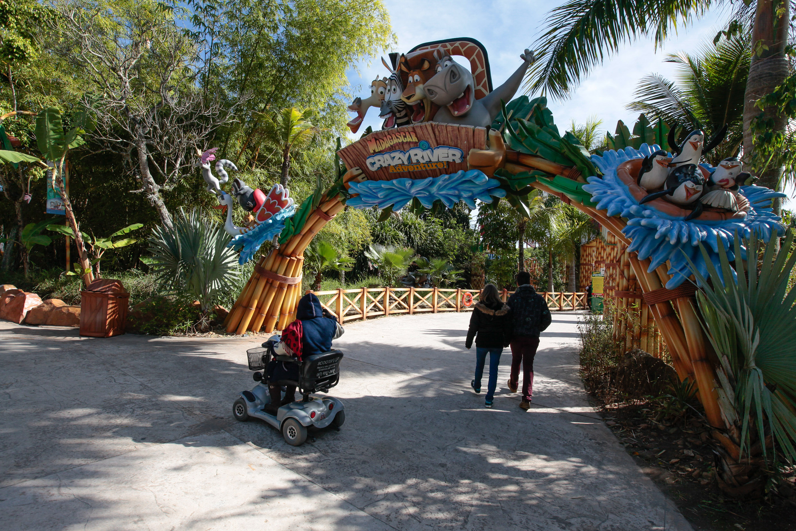 23º Encontro de Recreação e Lazer das APAES no Parque Beto Carrero.