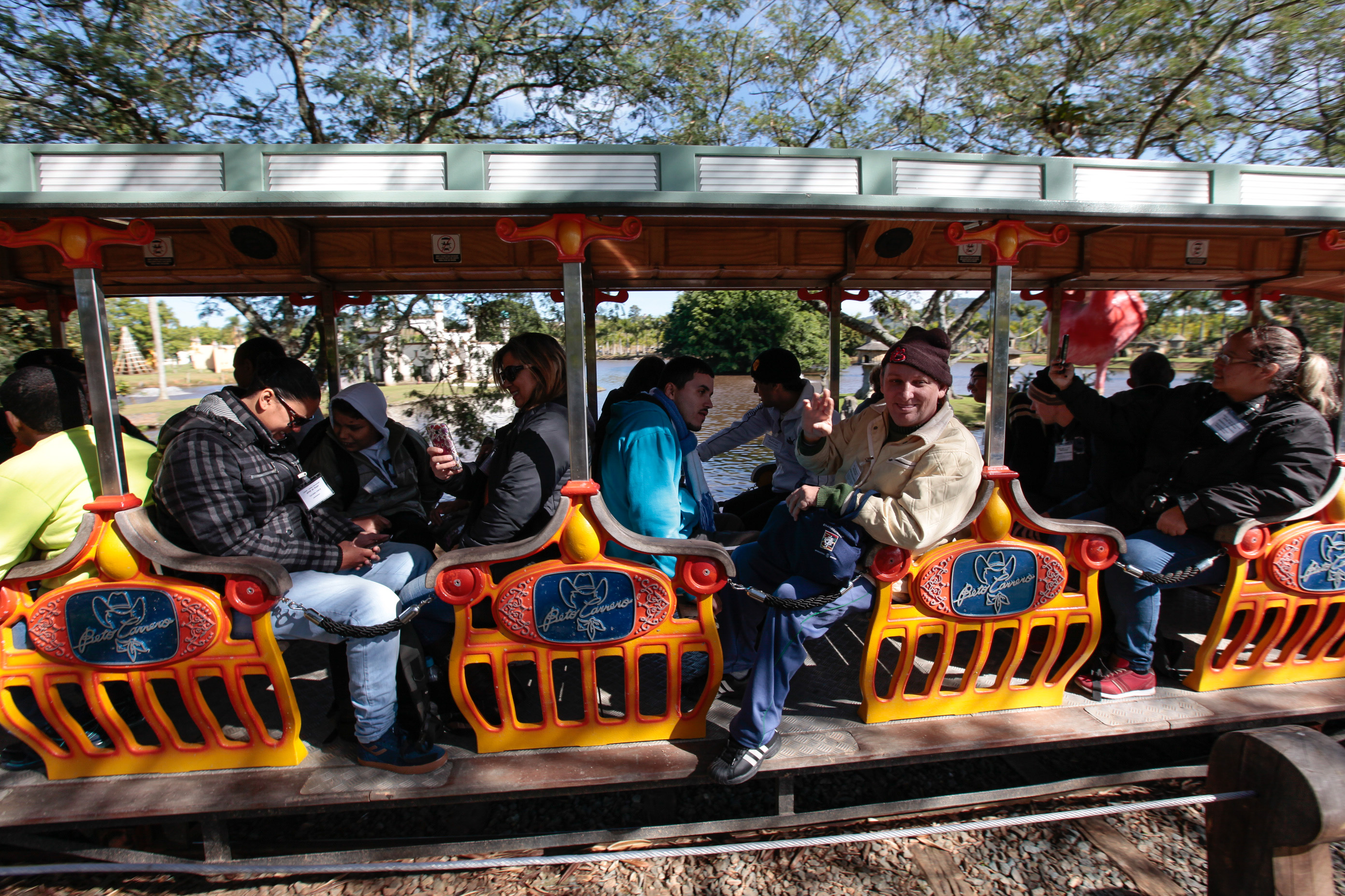 23º Encontro de Recreação e Lazer das APAES no Parque Beto Carrero.