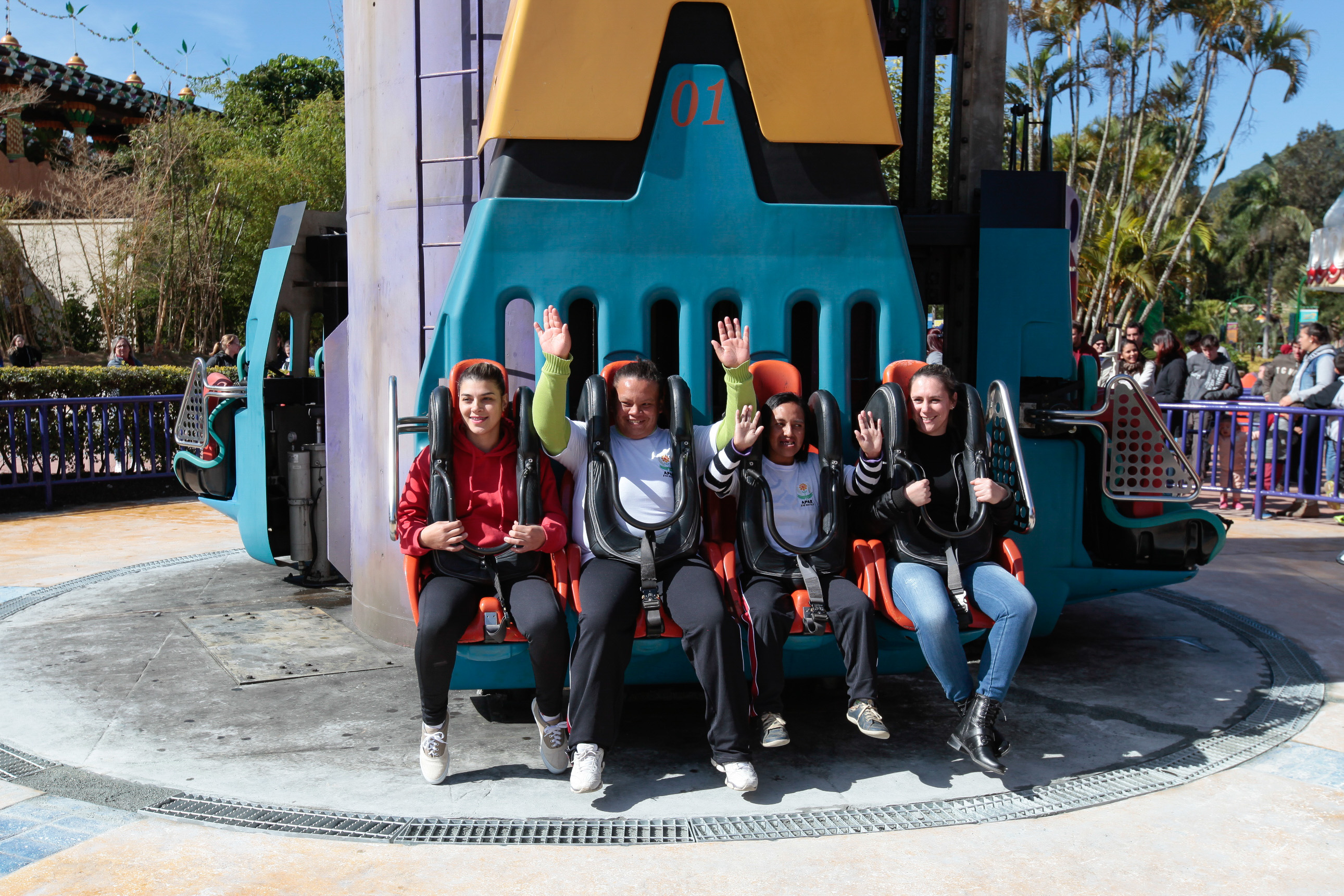 23º Encontro de Recreação e Lazer das APAES no Parque Beto Carrero.