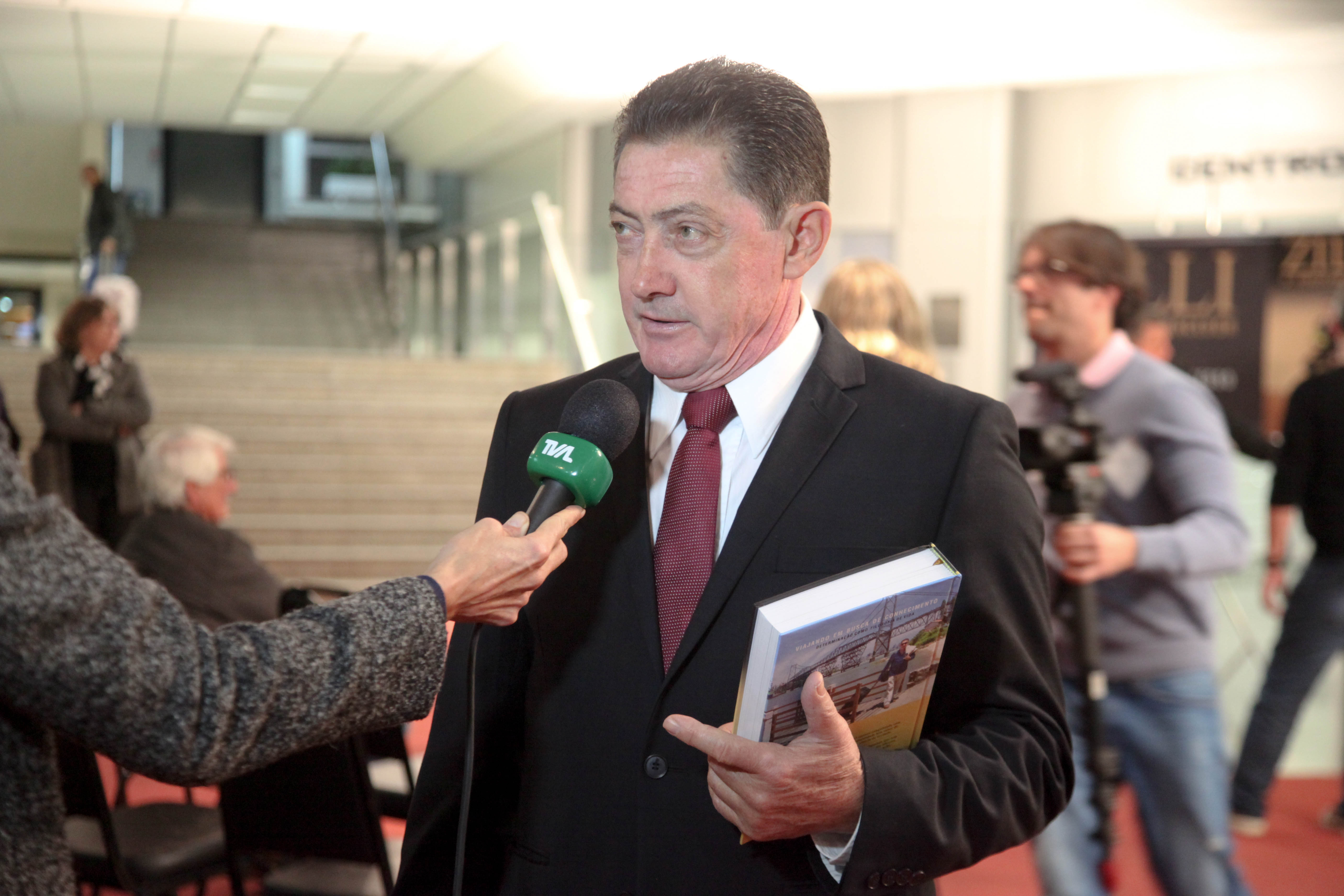 Lançamento Literário- Cidinei Zilli.