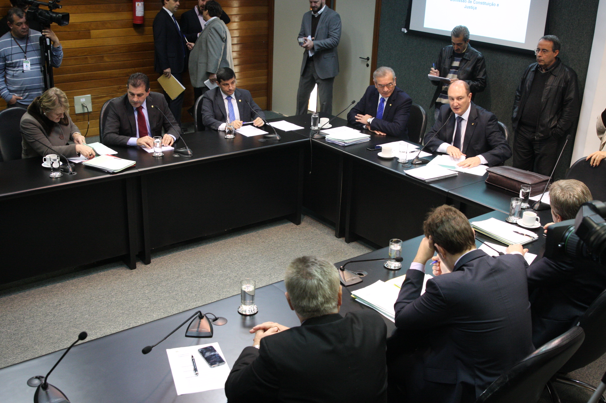 Comissão de Constituição e Justiça.