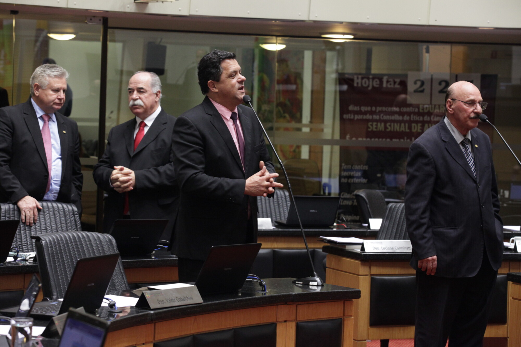 Deputados defendem internação compulsória para usuários de drogas