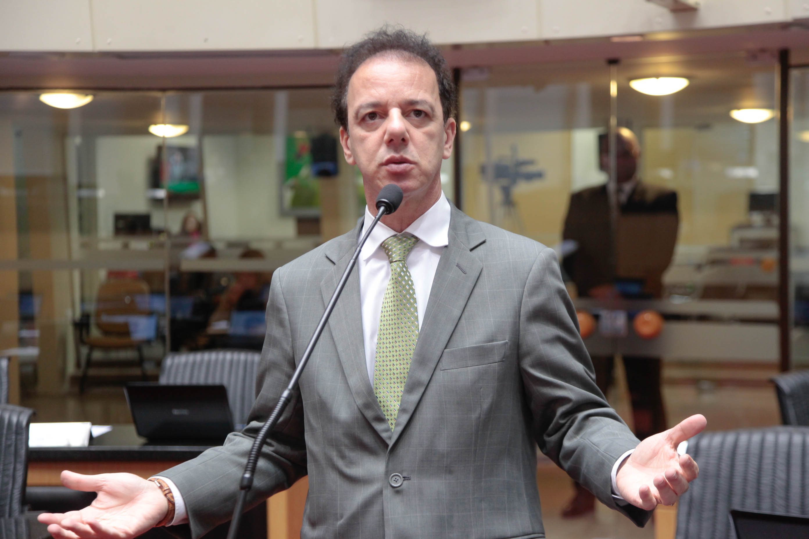 Deputado Ismael dos Santos (PSD) em Sessão Ordinária