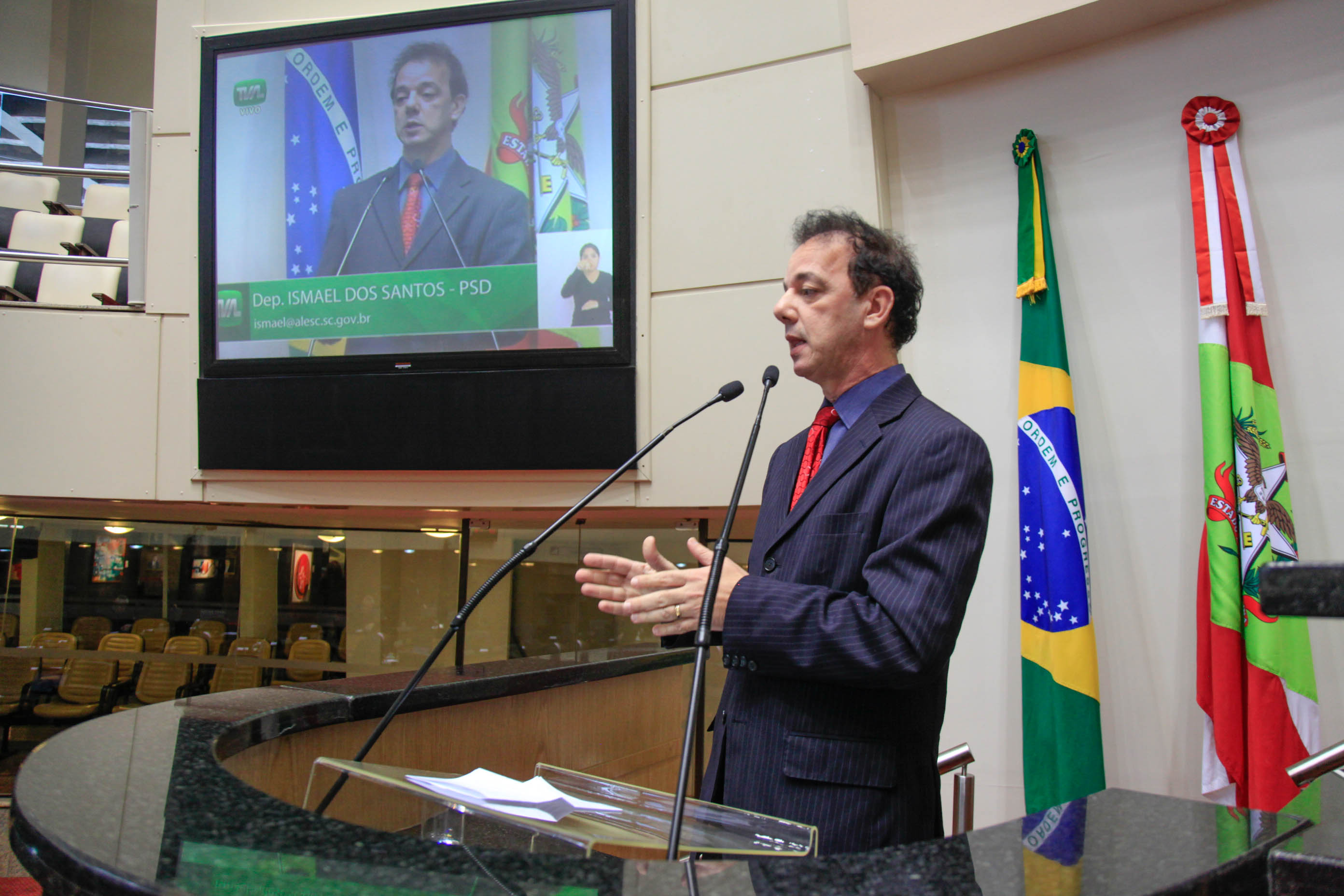 Deputado Ismael dos Santos (PSD) em Sessão Ordinária