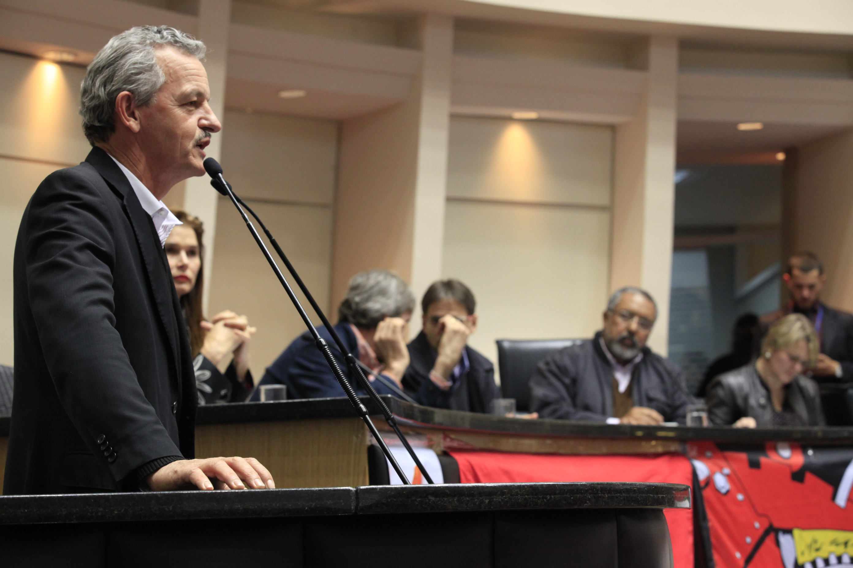 Audiência Pública sobre Direito dos Trabalhadores, Previdência Social e Trabalho Escravo.  Deputado Dirceu Dresch (PT)