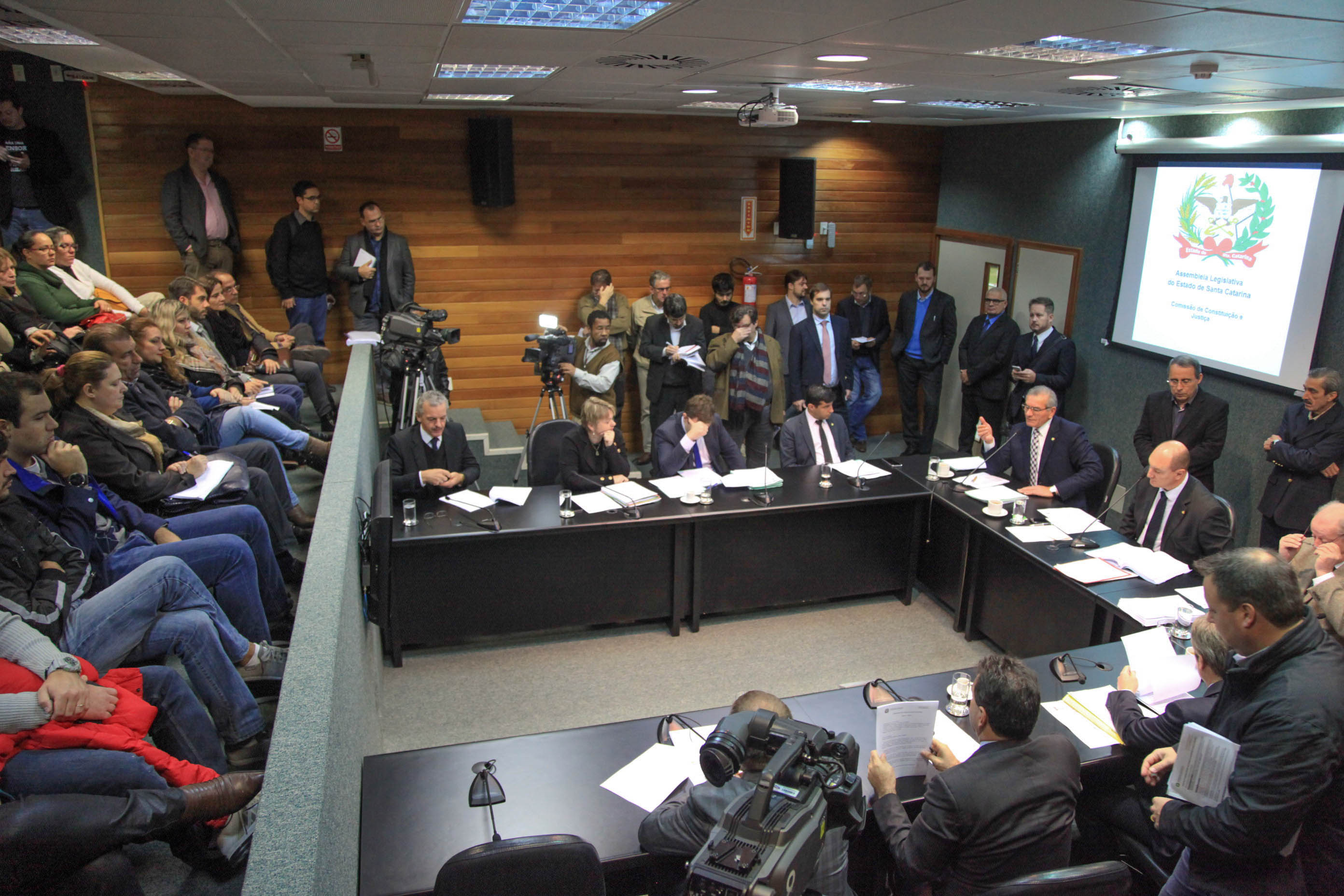 Comissão de Constituição e Justiça