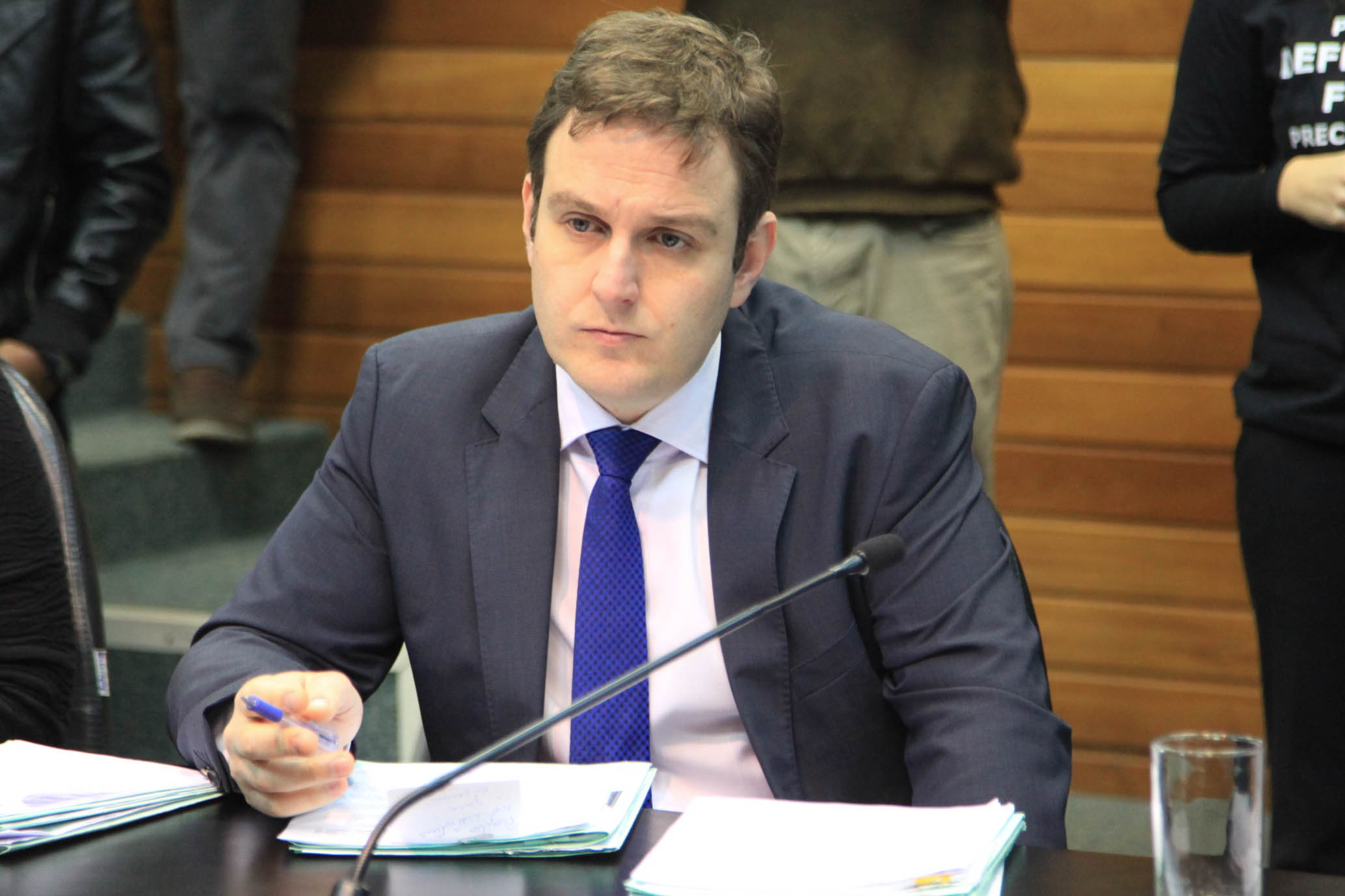 Deputado Gabriel Ribeiro (PSD) em Comissão de Constituição e Justiça