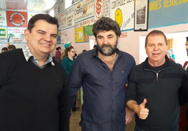 Deputado Mauricio Eskudlark e lideranças de Xanxerê