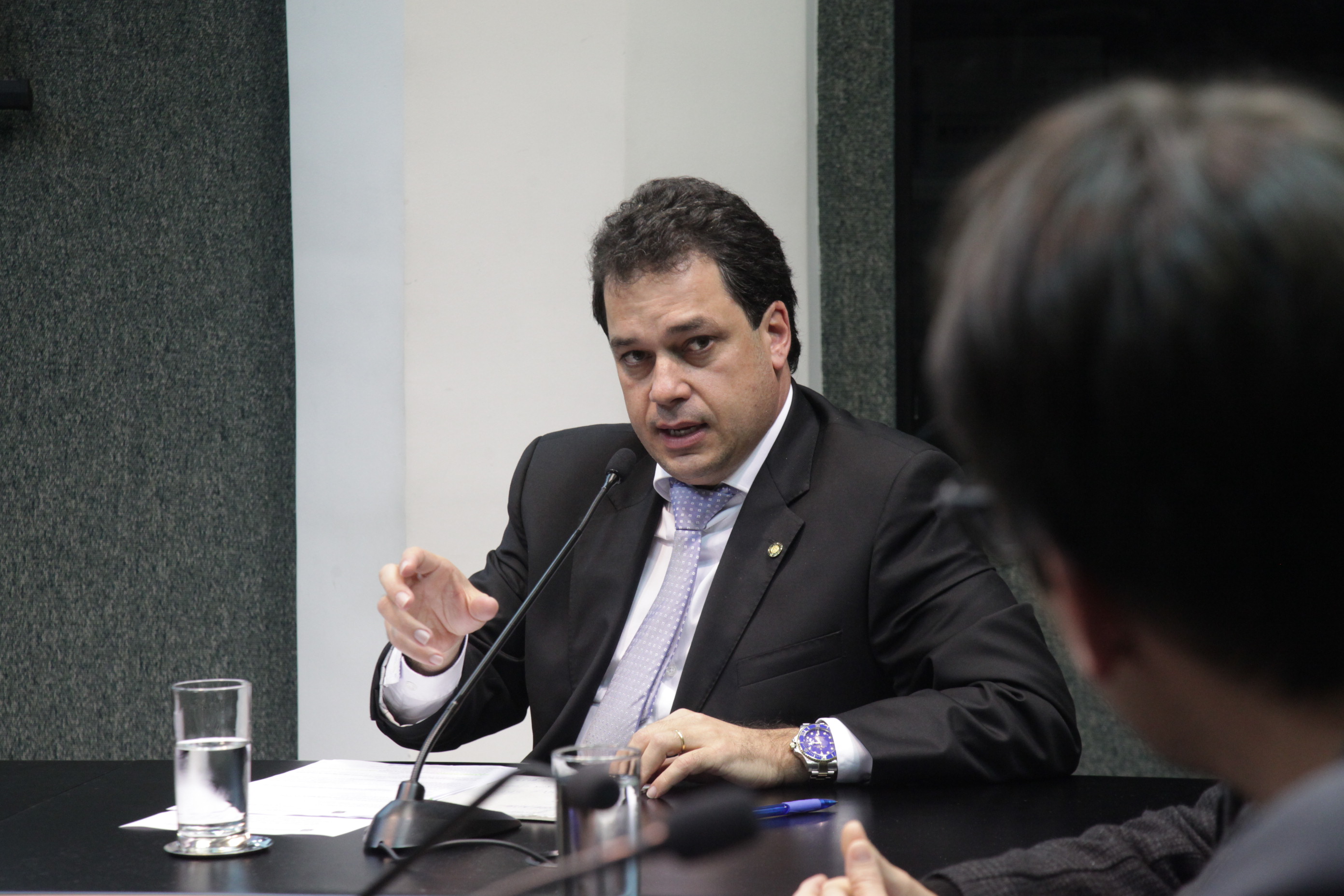 Comissão de Relacionamento Institucional, Comunicação, Relações Internacionais e do Mercosul.