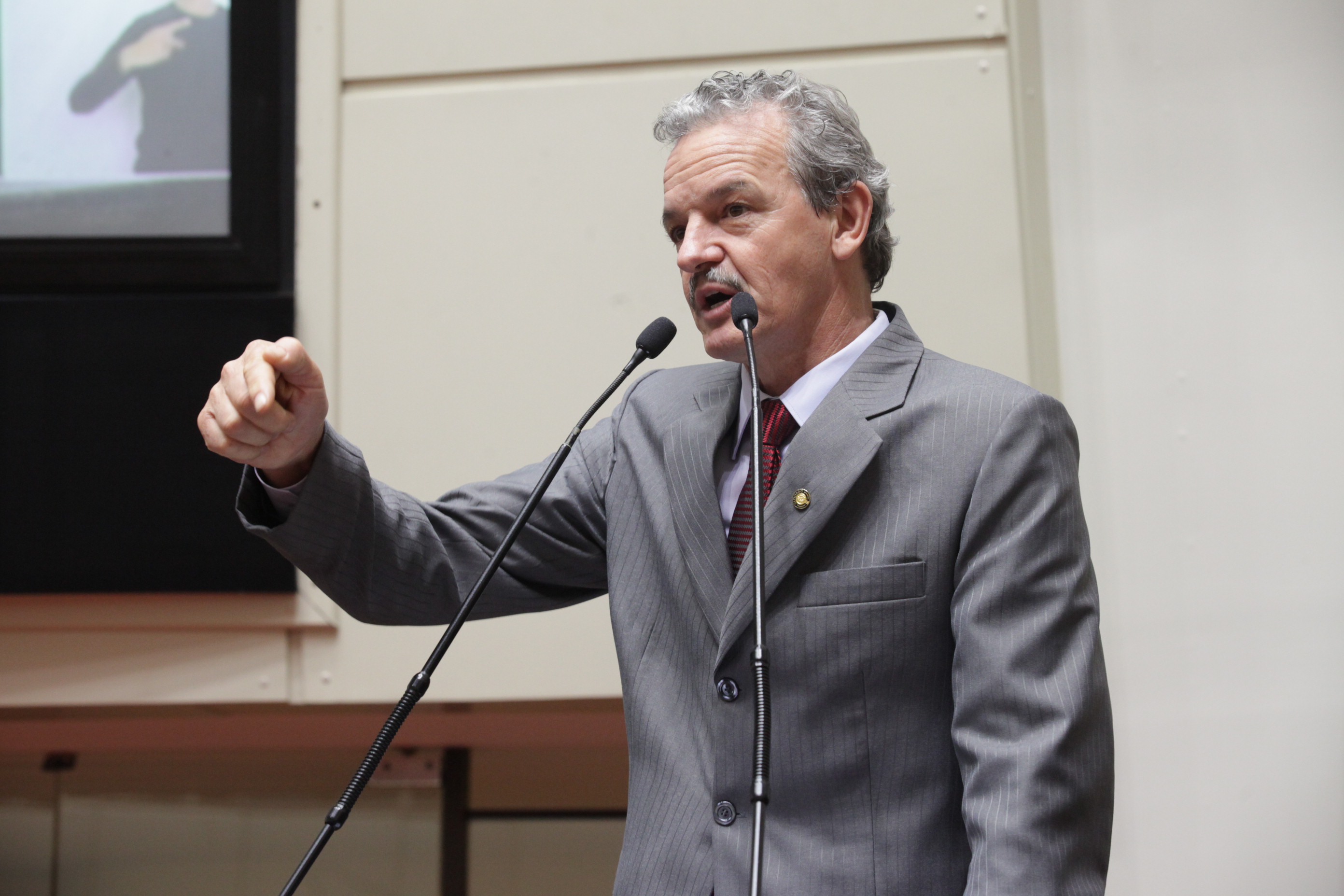 Sessão Ordinária. Deputado Dirceu Dresch (PT).