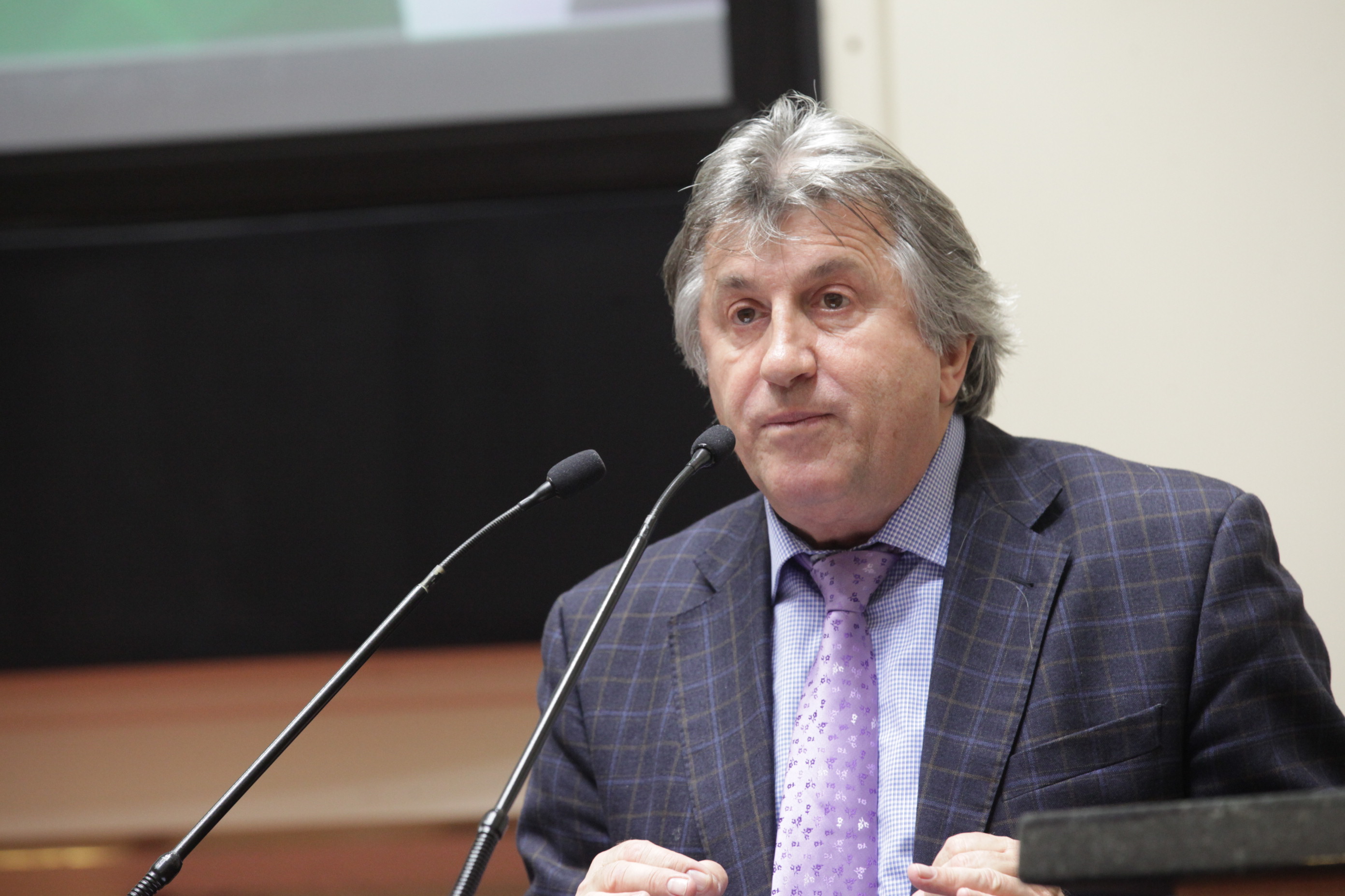 Sessão Ordinária. Deputado Leonel Pavan (PSDB).