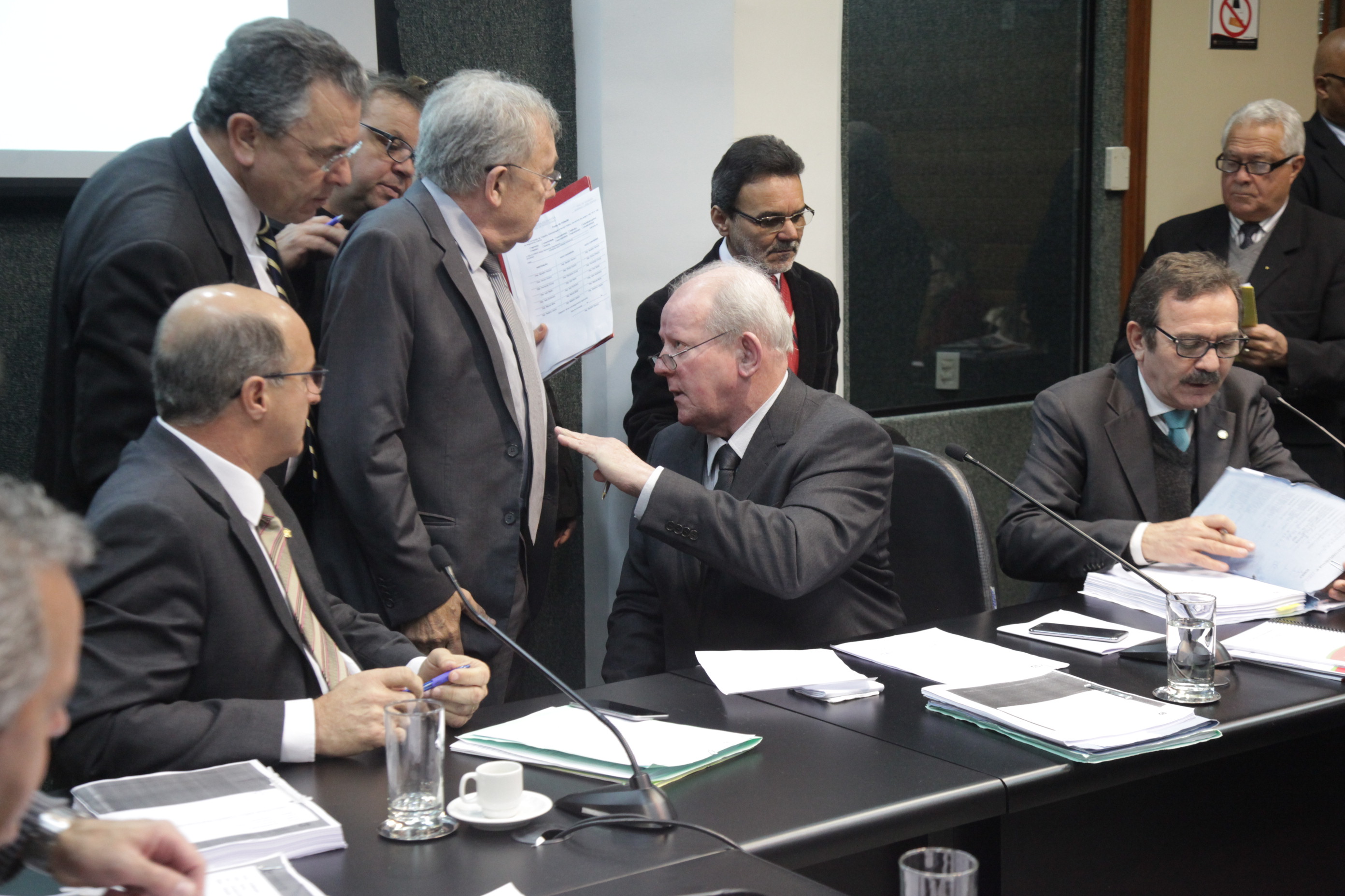 Reunião Conjunta – Finanças e Trabalho