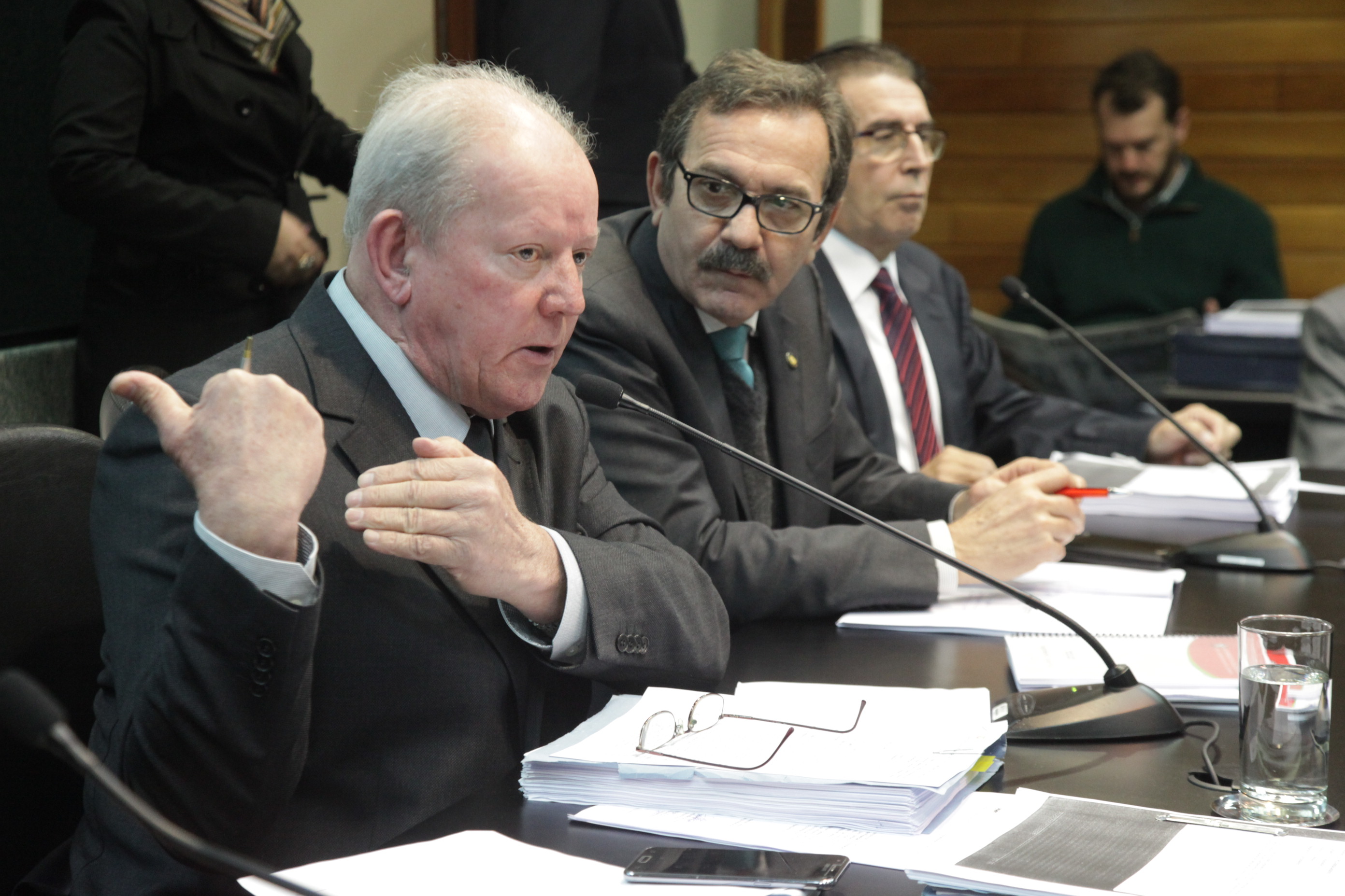 Reunião Conjunta - Finanças e Trabalho.