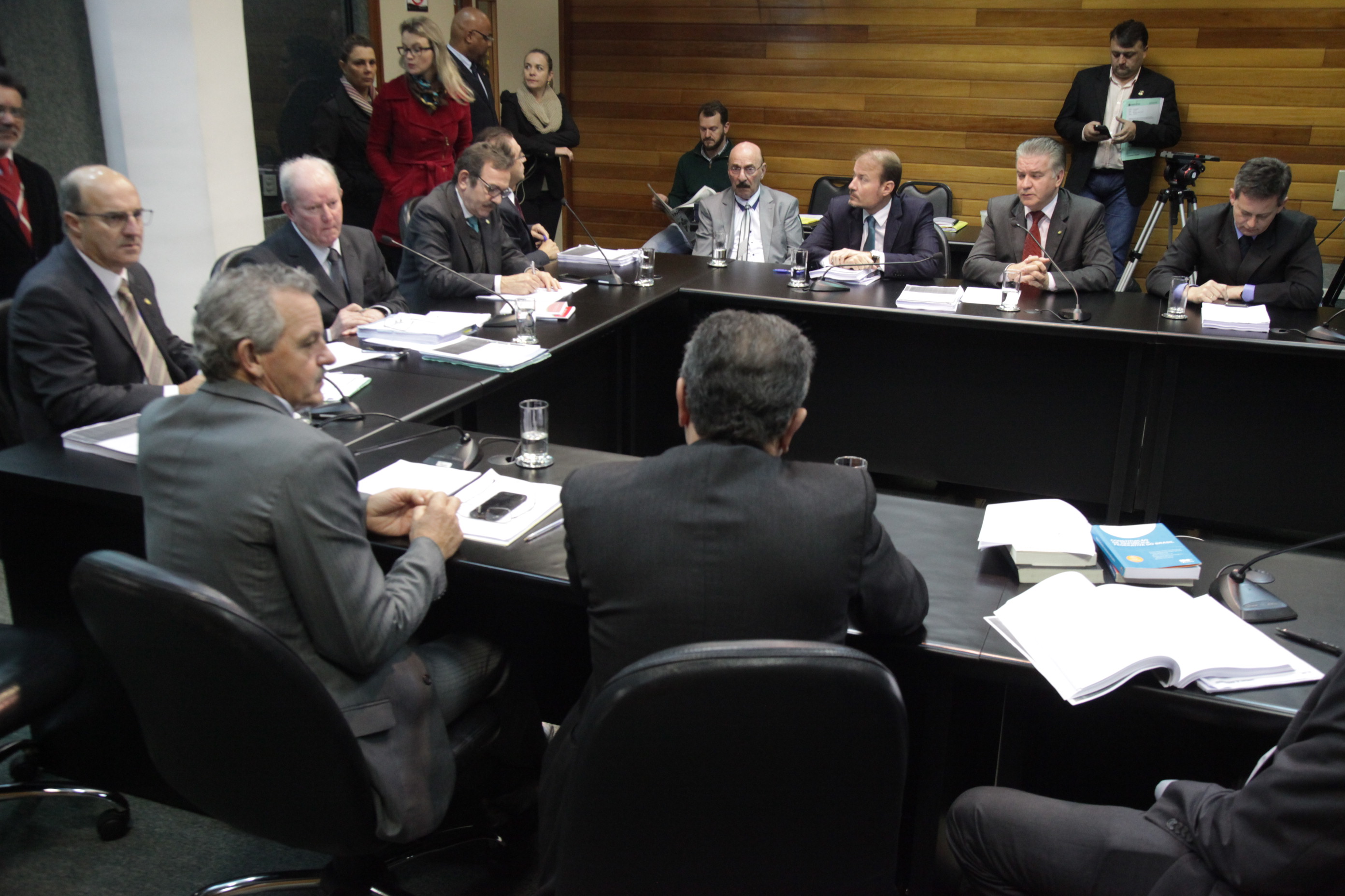 Reunião Conjunta - Finanças e Trabalho.