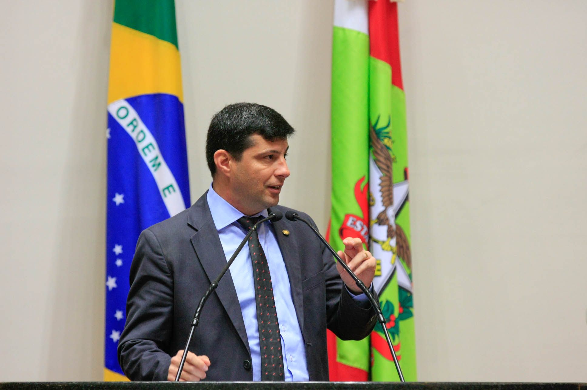 Deputado Fábio Flôr (PP) em Sessão Ordinária