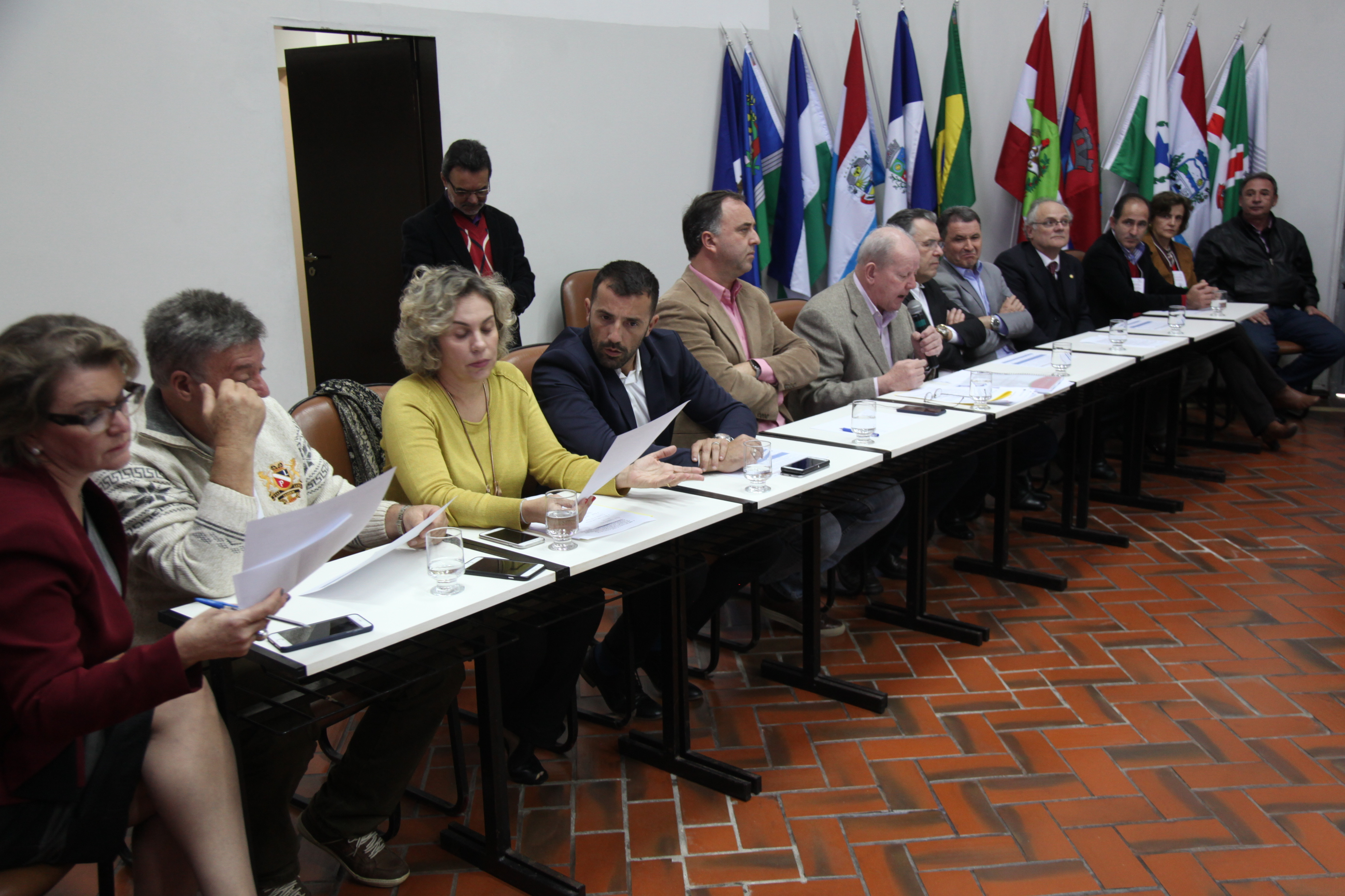Audiência Pública Regional - Lei de Diretrizes Orçamentárias (LDO) 2016 para a Lei Orçamentária Anual (LOA) 2017 - Joinville/SC.