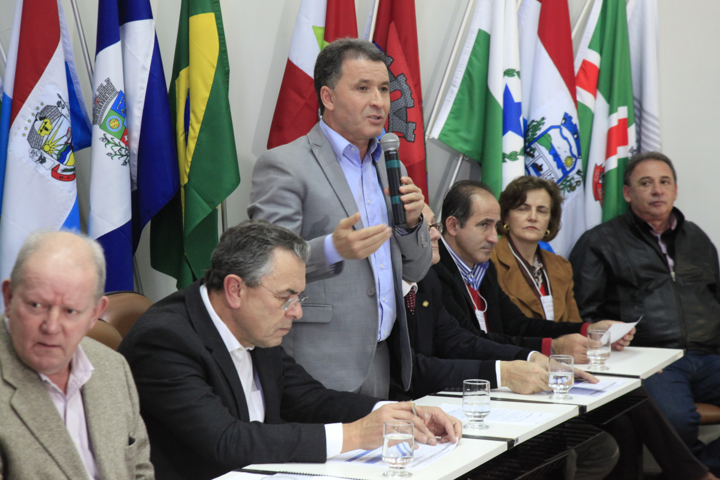 Audiência Pública Regional - Lei de Diretrizes Orçamentárias (LDO) 2016 para a Lei Orçamentária Anual (LOA) 2017 - Joinville/SC. Deputado Darci de Matos (PSD)