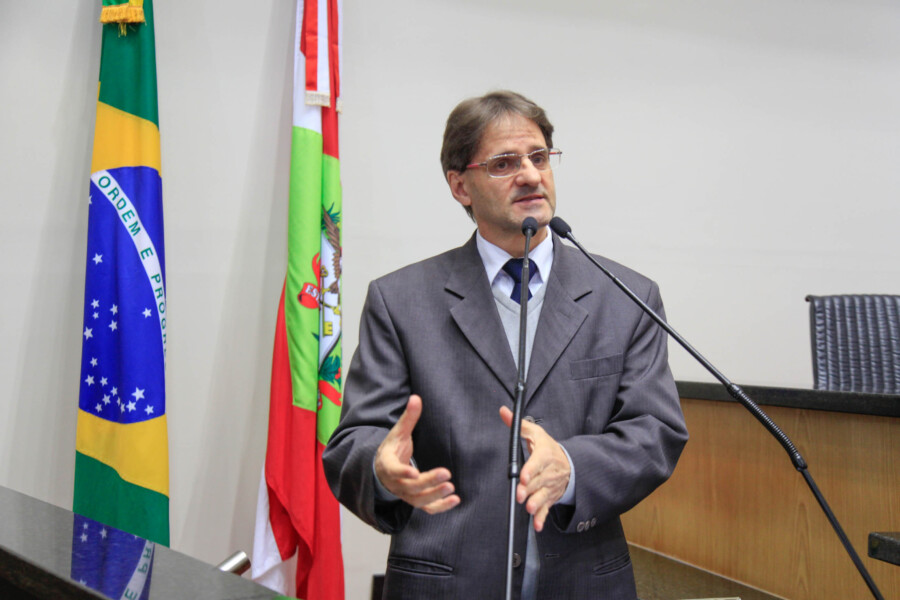 Deputado Neodi Saretta