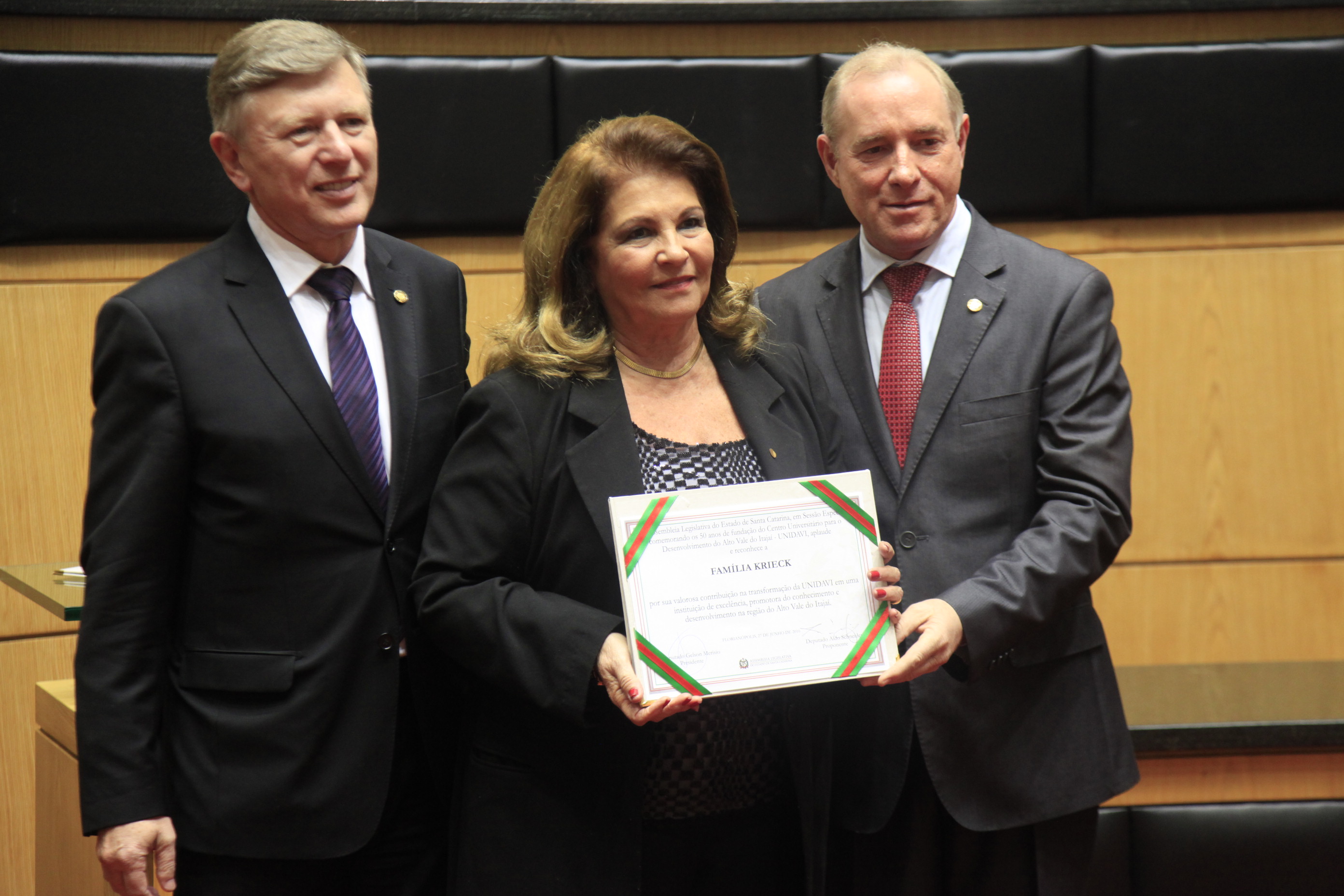 Sessão Especial em homenagem a Universidade do Alto Vale do Itajaí  UNIDAVI pela passagem dos seus 50 anos de fundação.