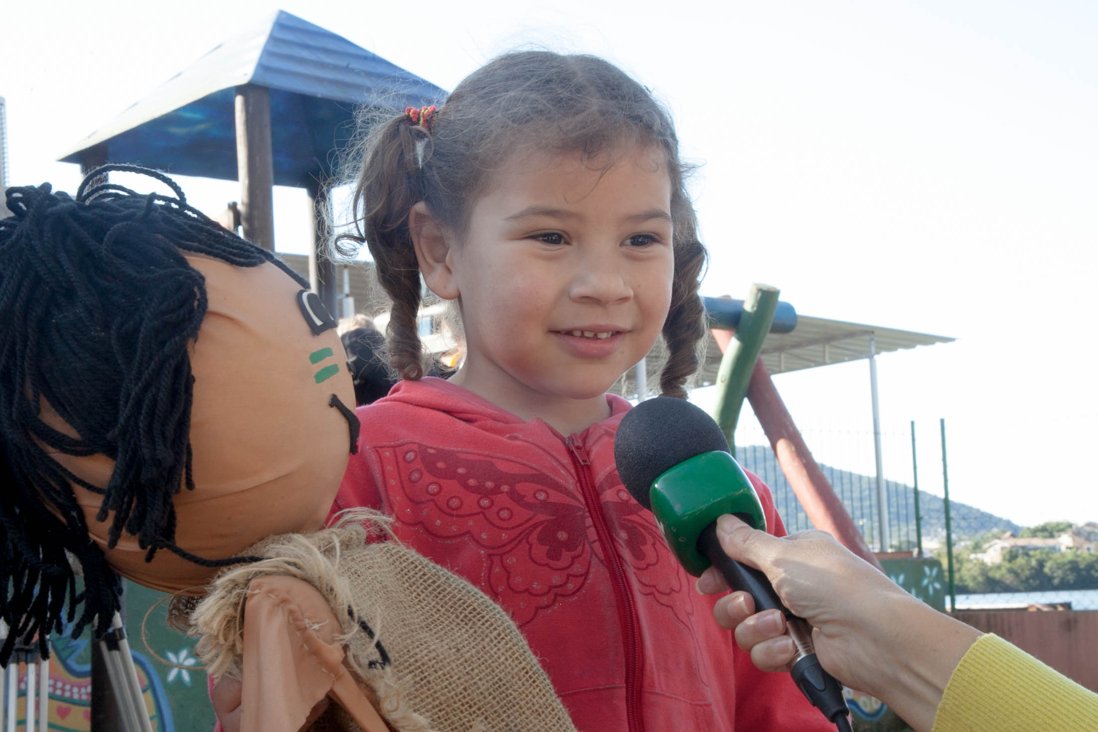Creche ensina a história local através da música.