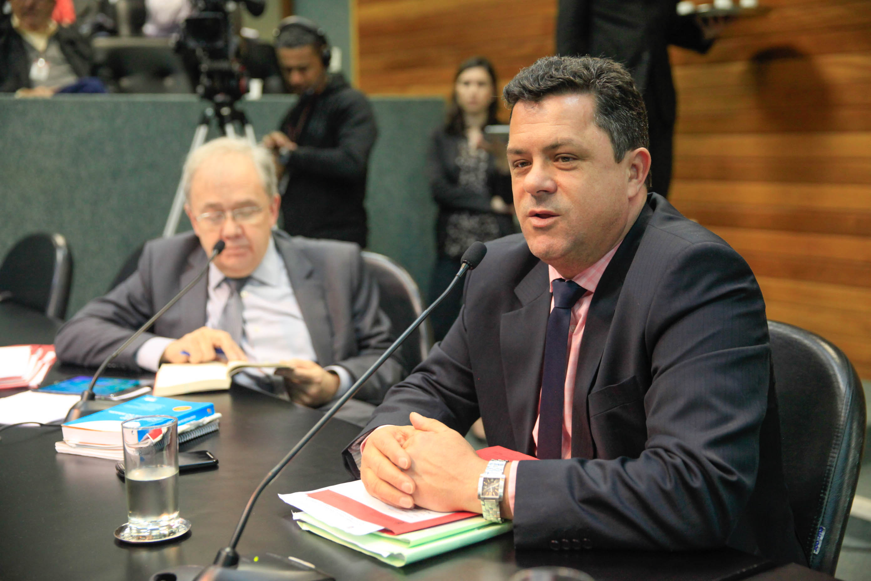 Comisâo de Trabalho, Administração e Serviço Público