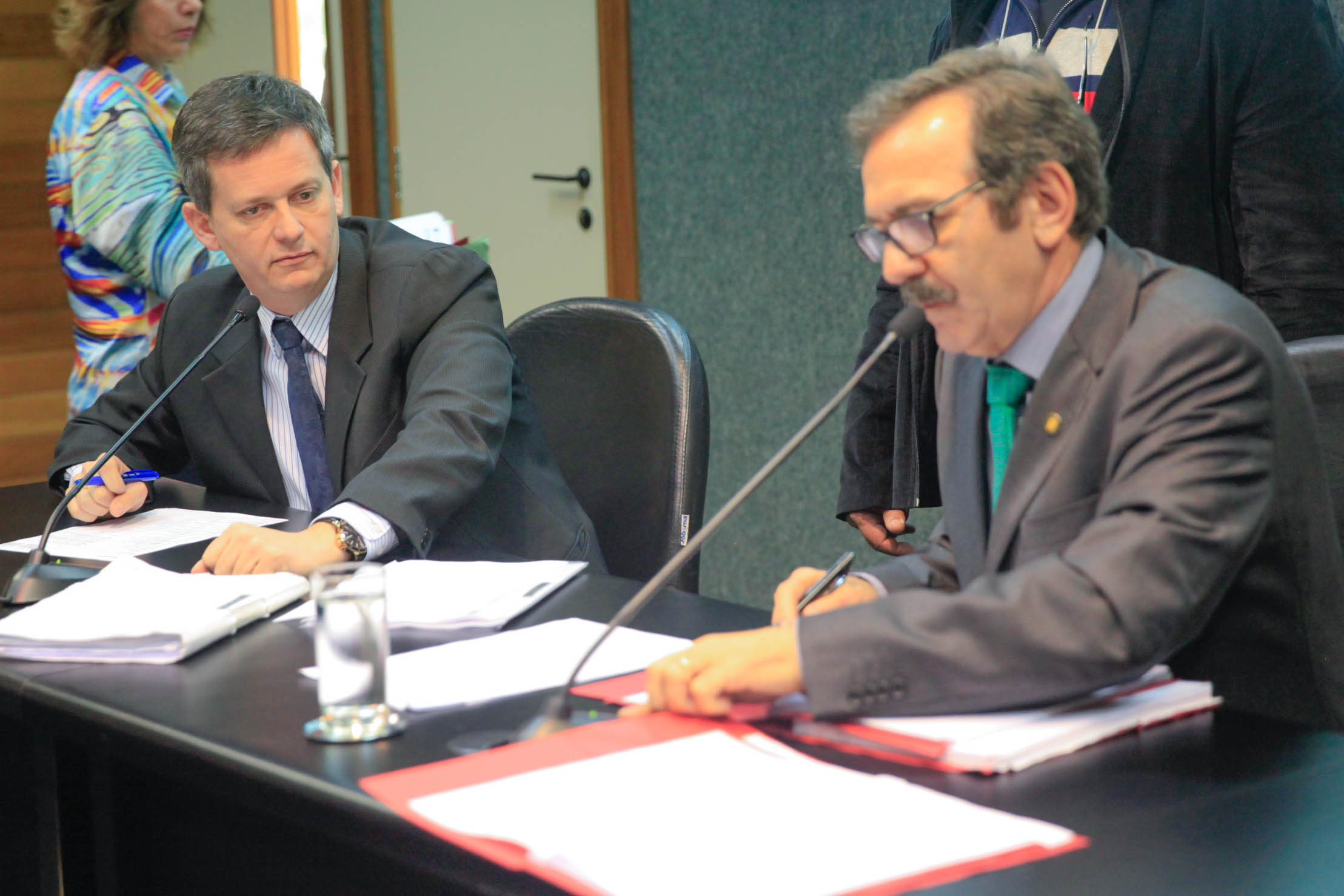 Comisâo de Trabalho, Administração e Serviço Público