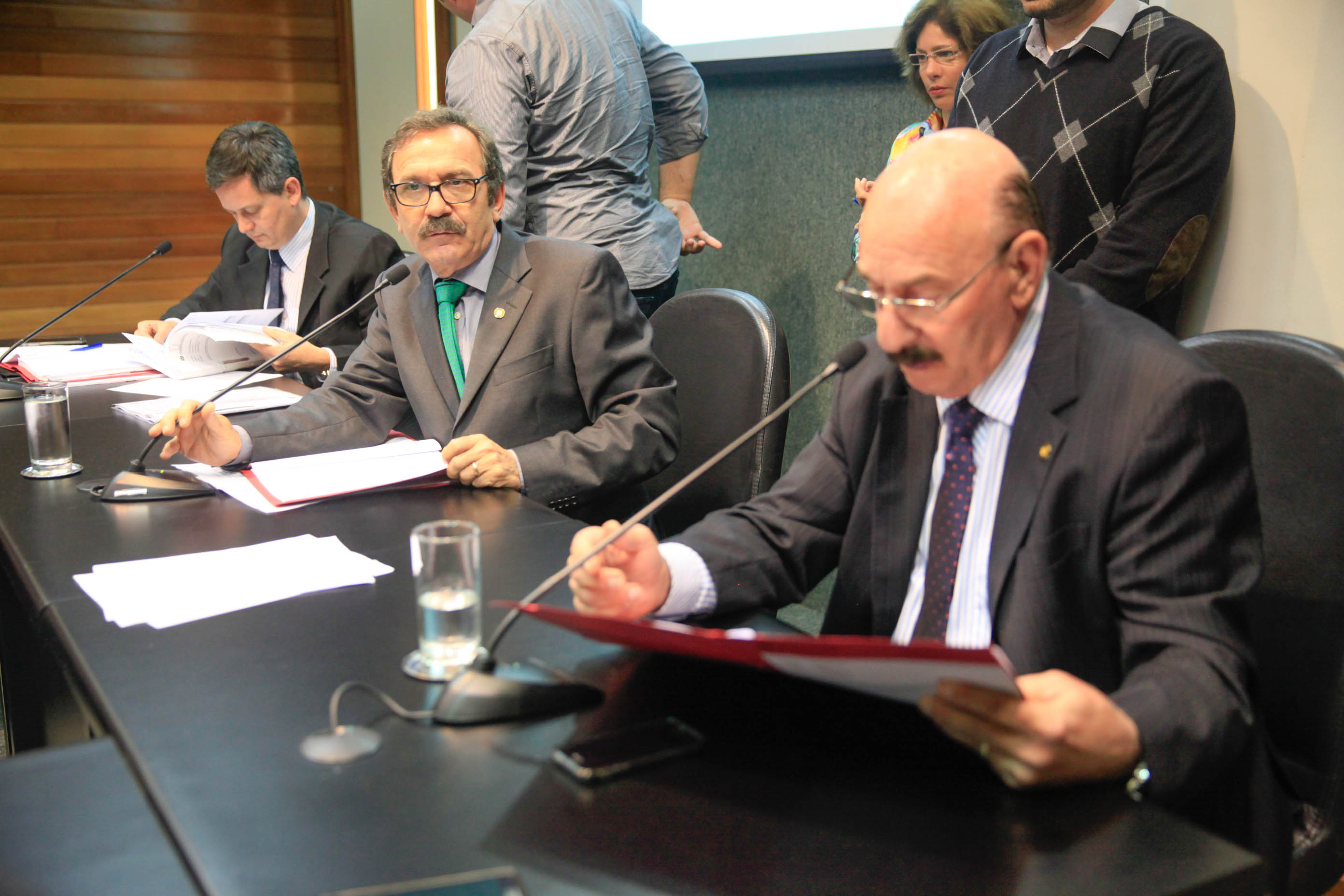 Comisâo de Trabalho, Administração e Serviço Público