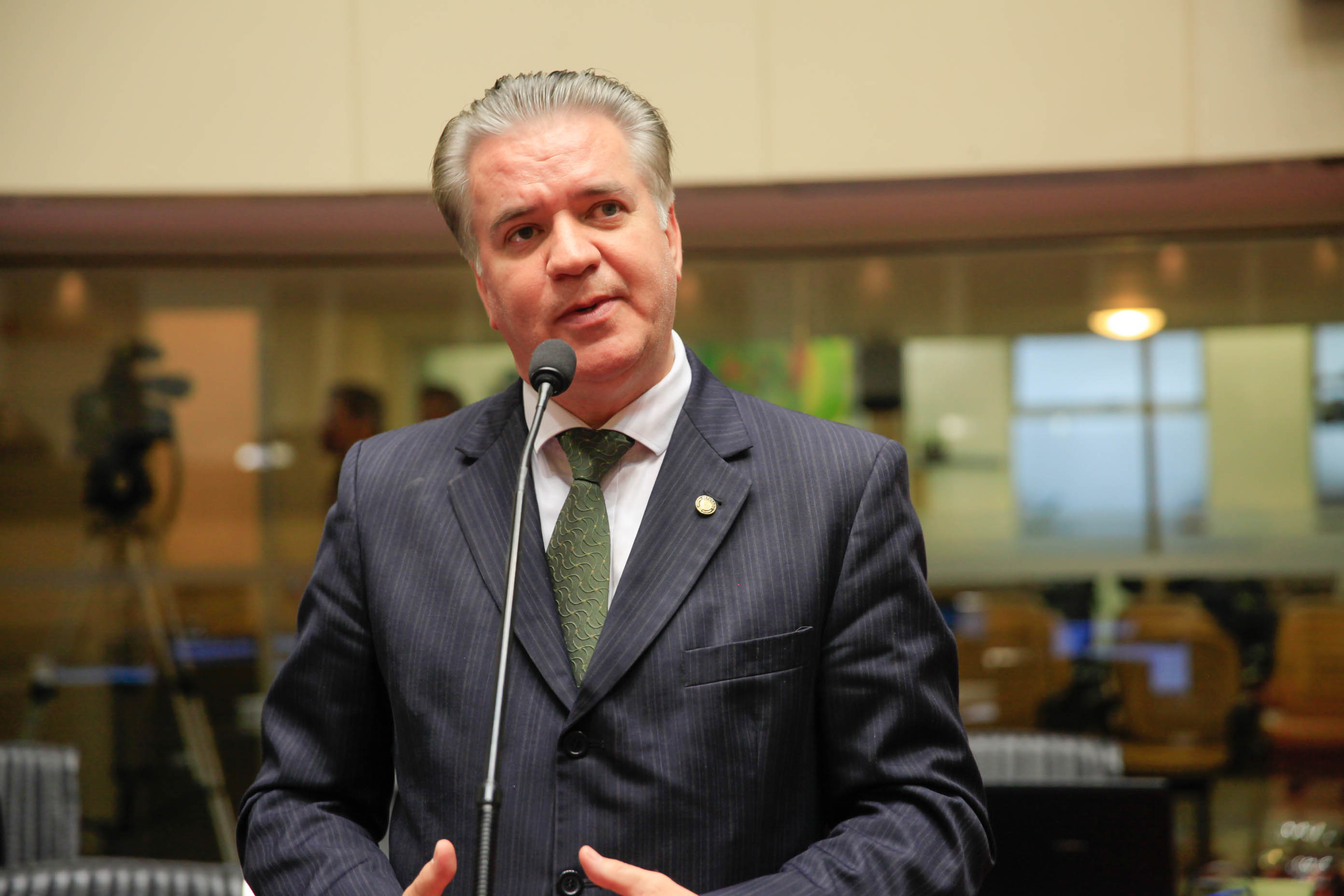 Deputado César Valduga (PCdoB) em Sessão Ordinária