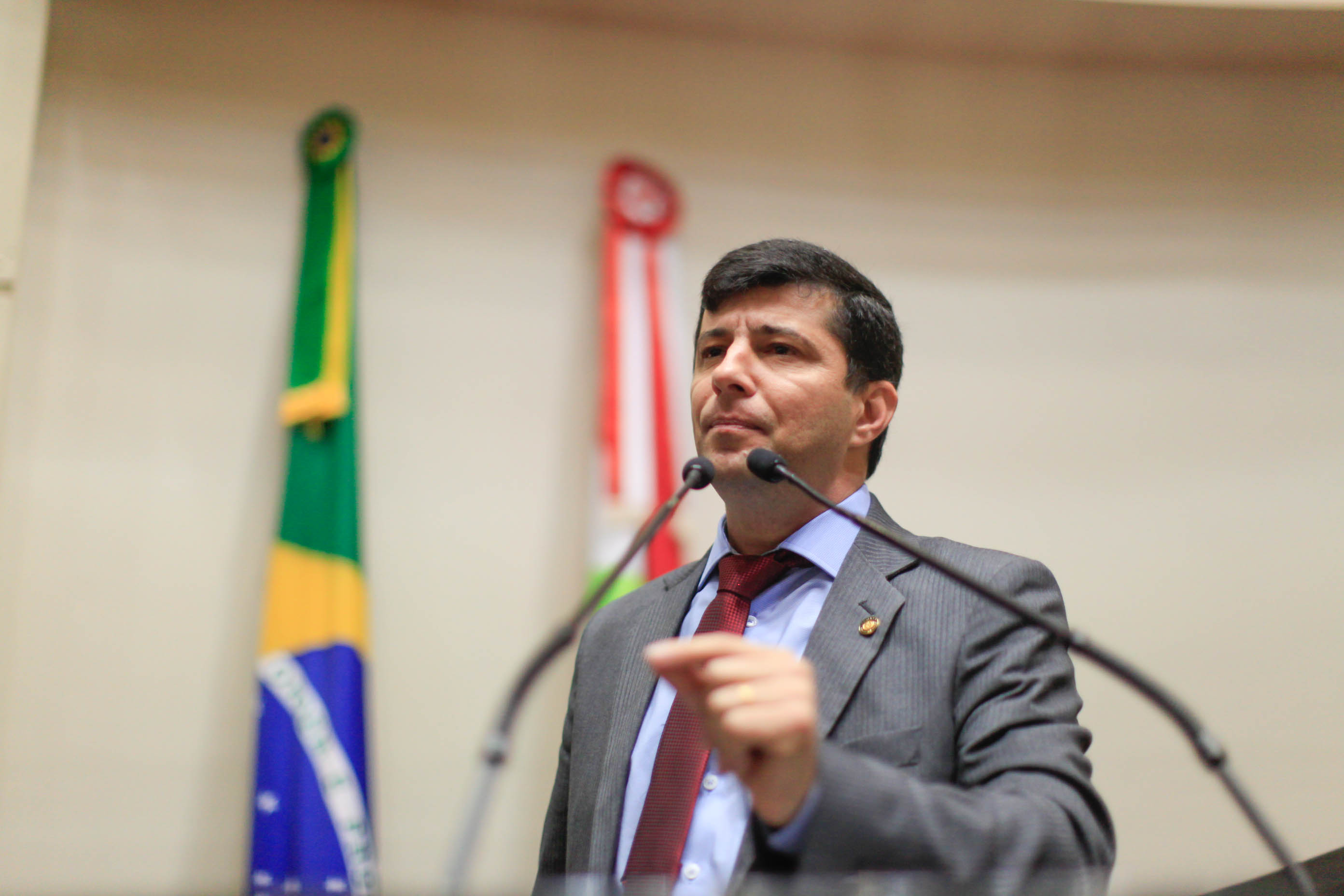 Deputado Fábio Flôr (PP) em Sessão Ordinária