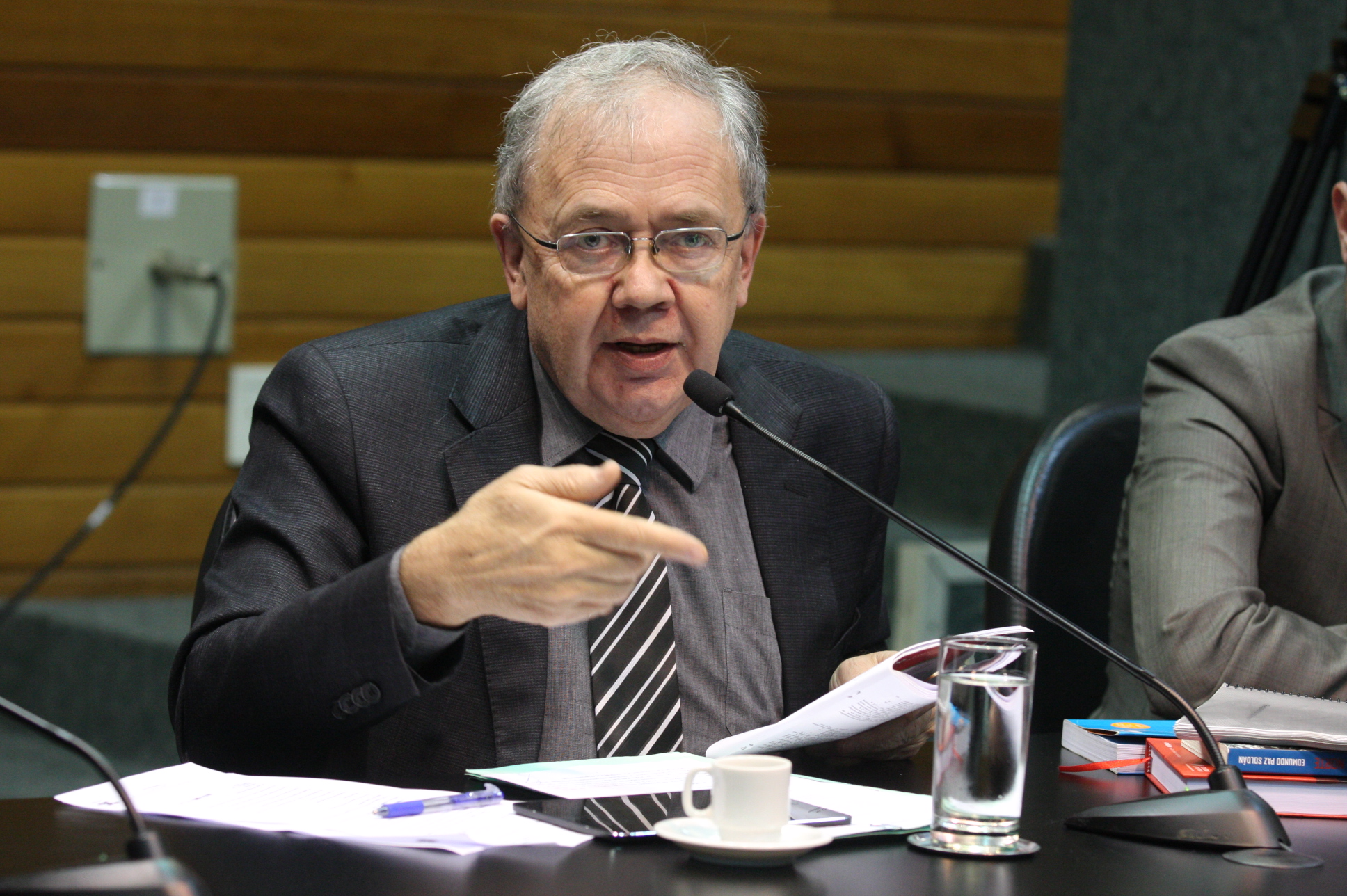 Comissão de Finanças e Tributação. Deputado Fernando Coruja (PMDB). Foto Yuri Santos / Agência AL