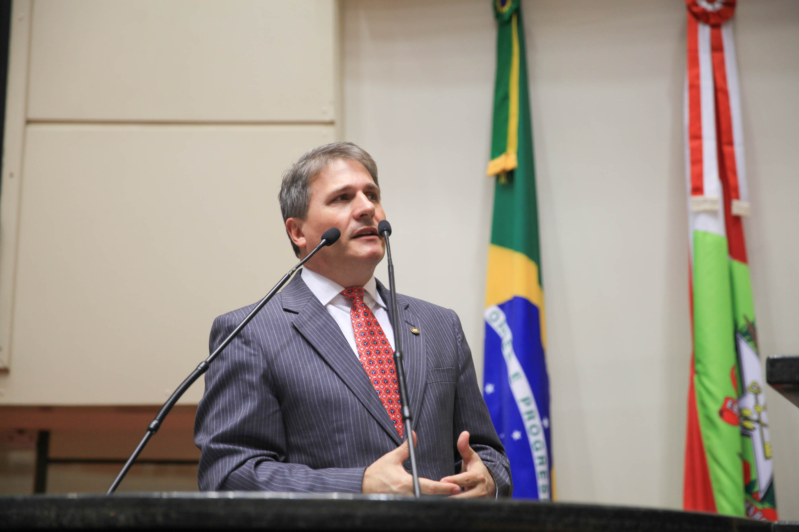 Deputado Altair Silva (PP) em Sessão Ordinária