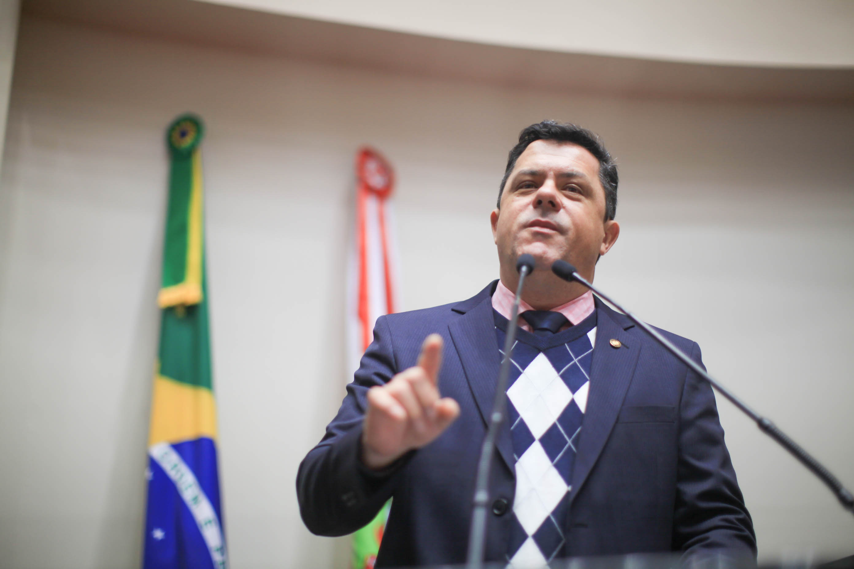 Deputado Ivan Naatz (PDT) em Sessão Ordinária