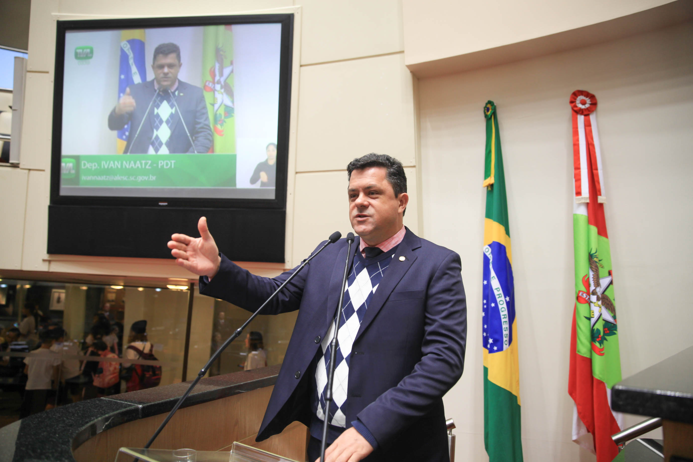 Deputado Ivan Naatz (PDT) em Sessão Ordinária