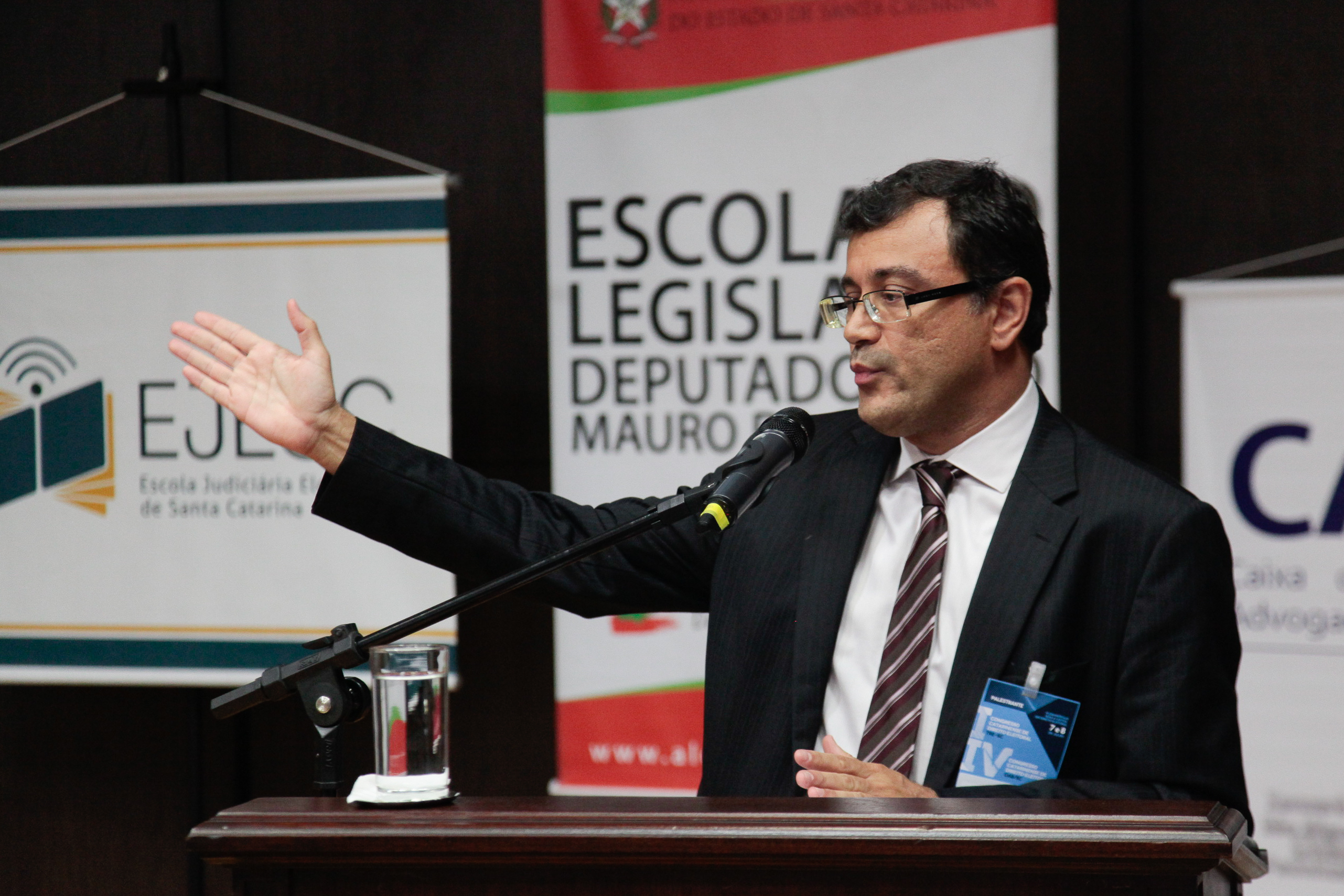 IV Congresso Catarinense de Direito Eleitoral. Joelson Dias.