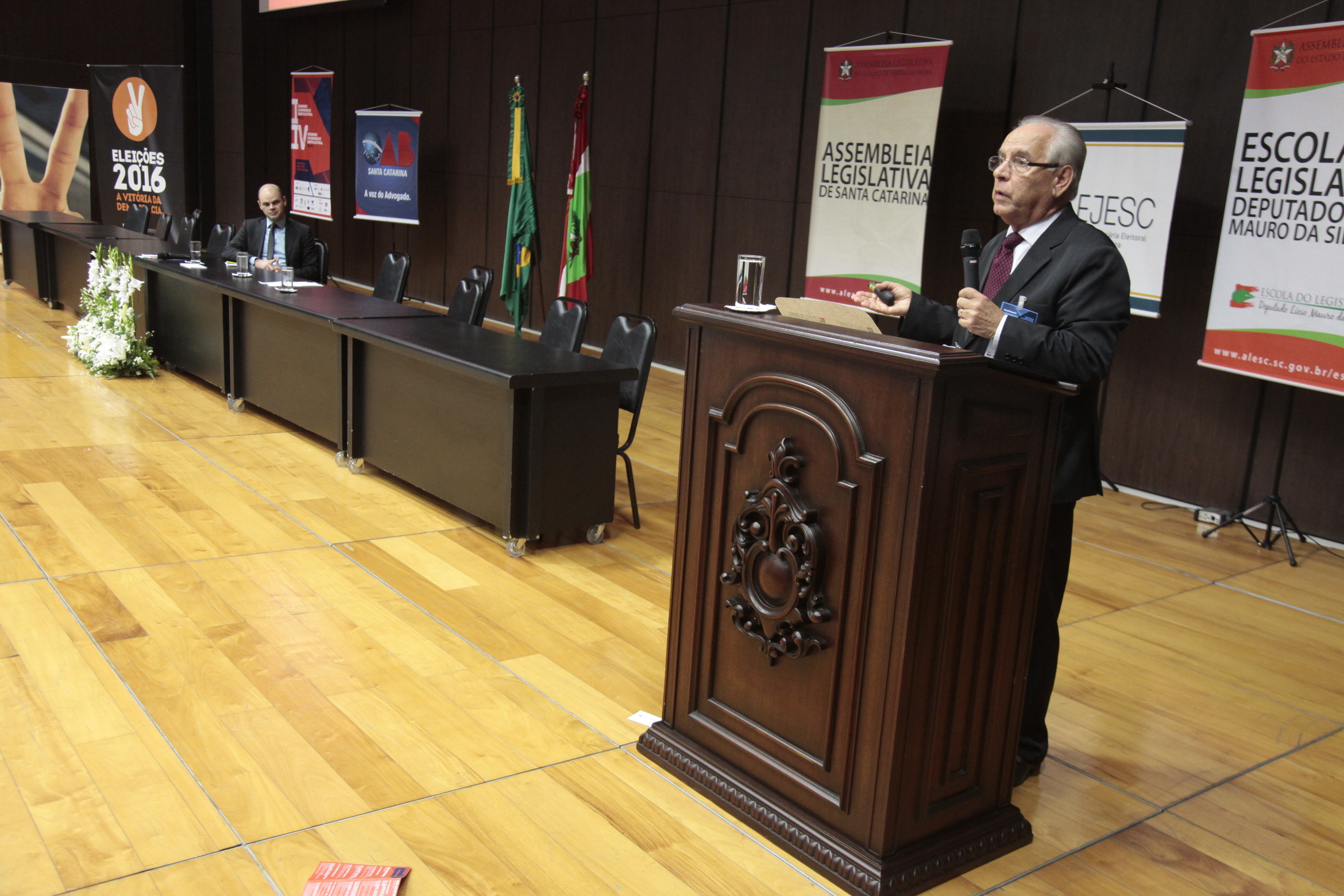 IV Congresso Catarinense de Direito Eleitoral. Moacir Pereira.