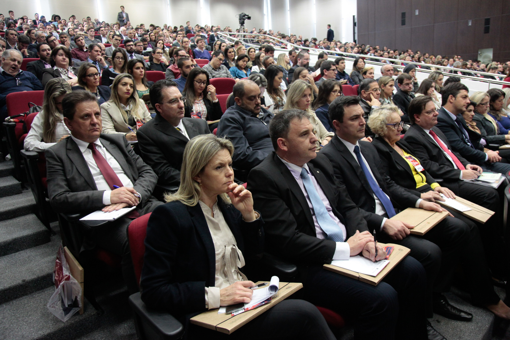 Propaganda e ilícitos eleitorais ganham destaque em congresso eleitoral