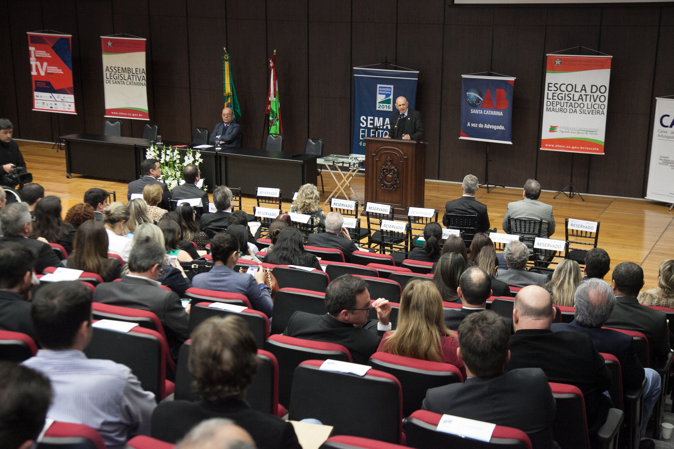 IV Congresso Catarinense de Direito Eleitoral.