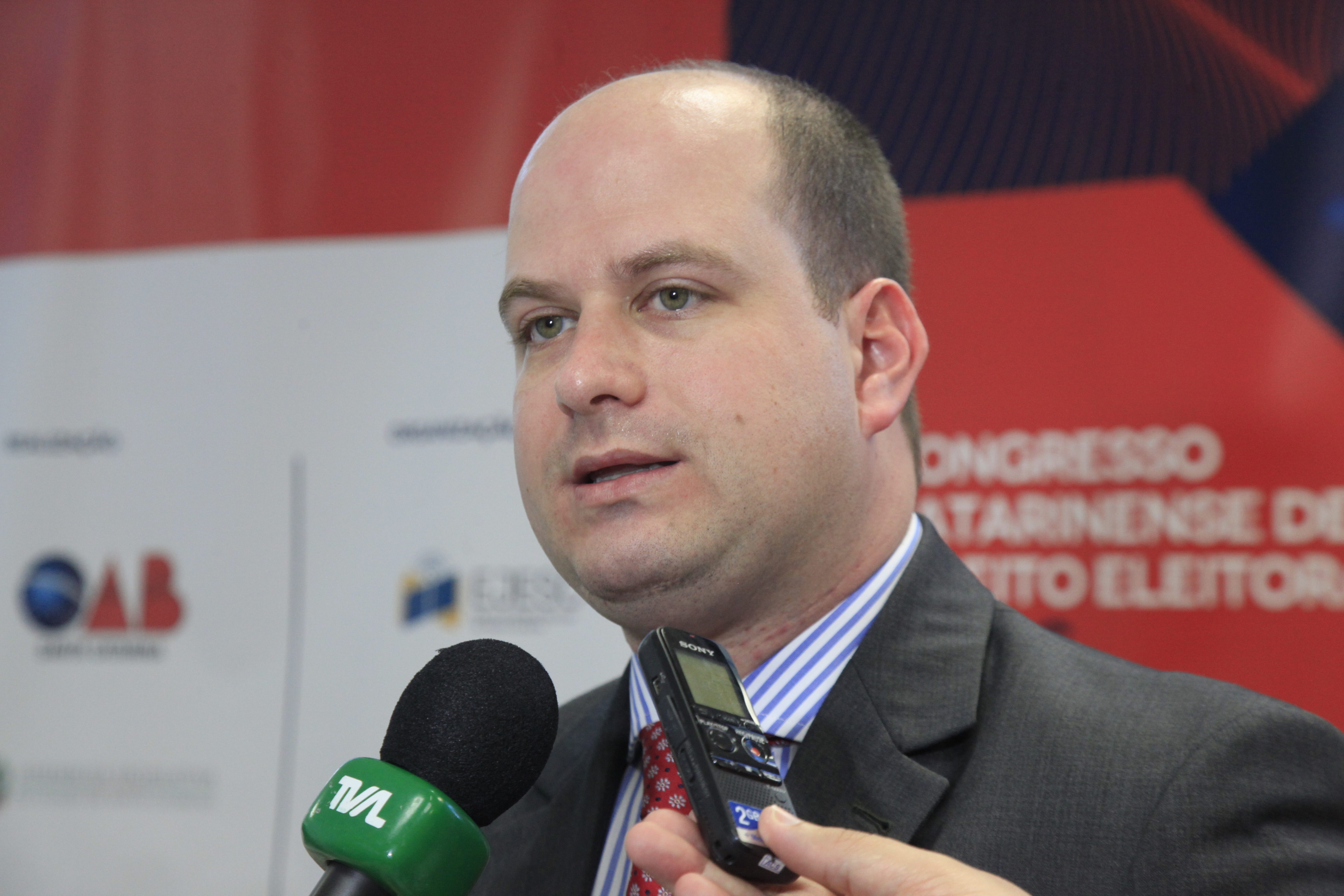 IV Congresso Catarinense de Direito Eleitoral. Pierre Vanderlinde.