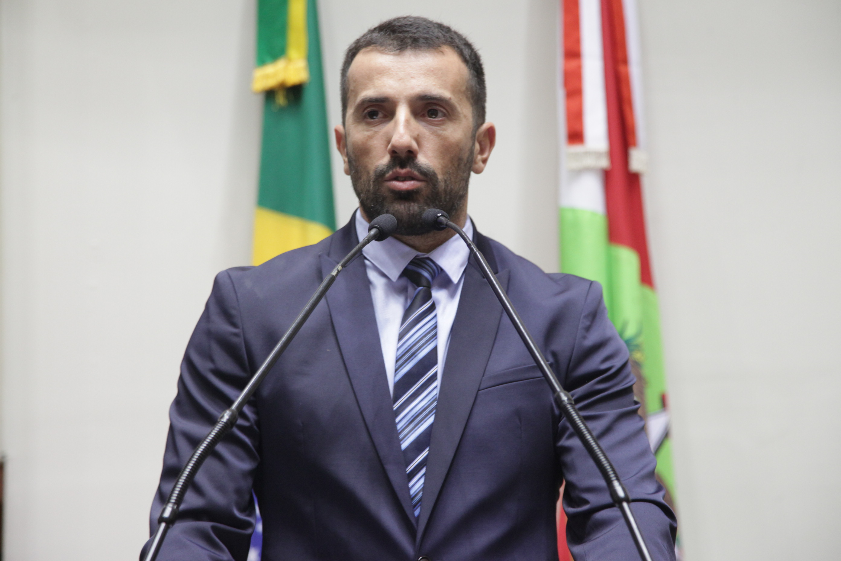Deputado Patrício Destro (PSB). Sessão Especial - 65 Anos do SESI.
