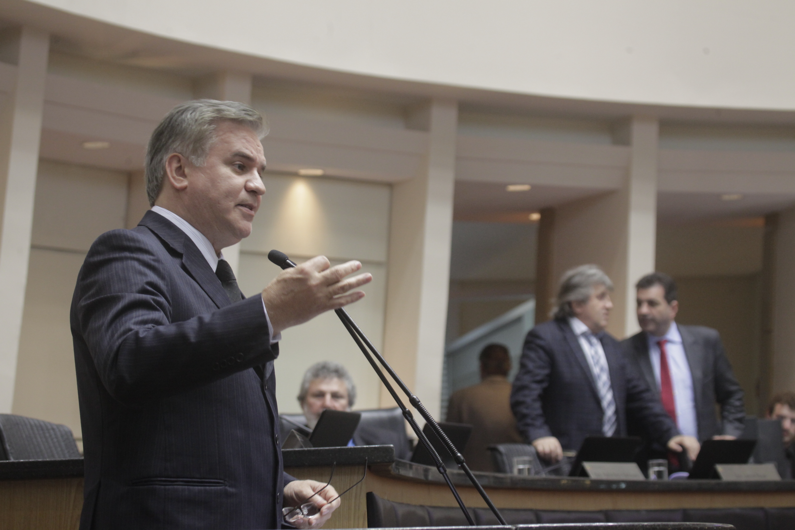 Sessão Ordinária. Deputado César Valduga (PCdoB).
